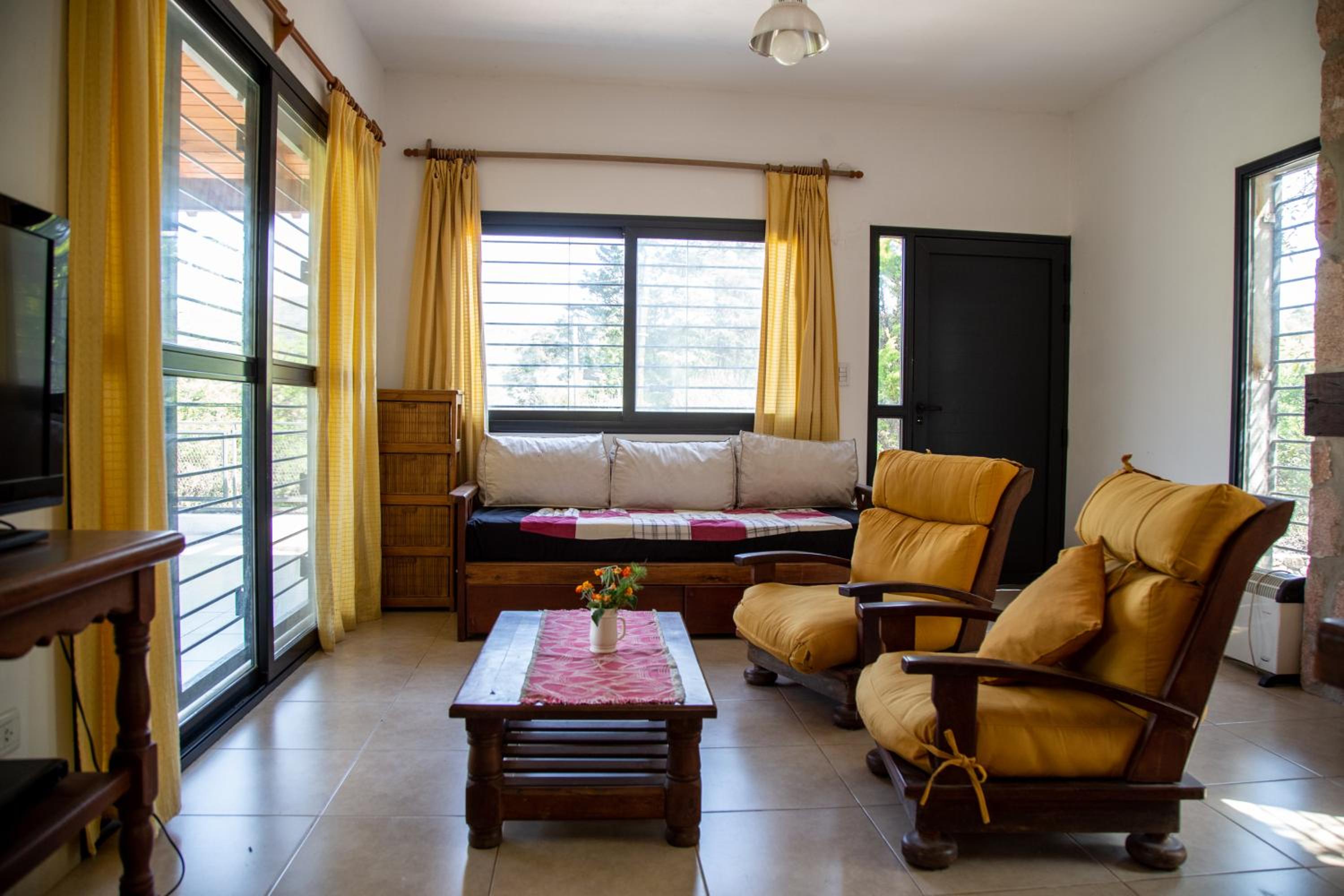 Cuesta los Robles -Casas Serranas-