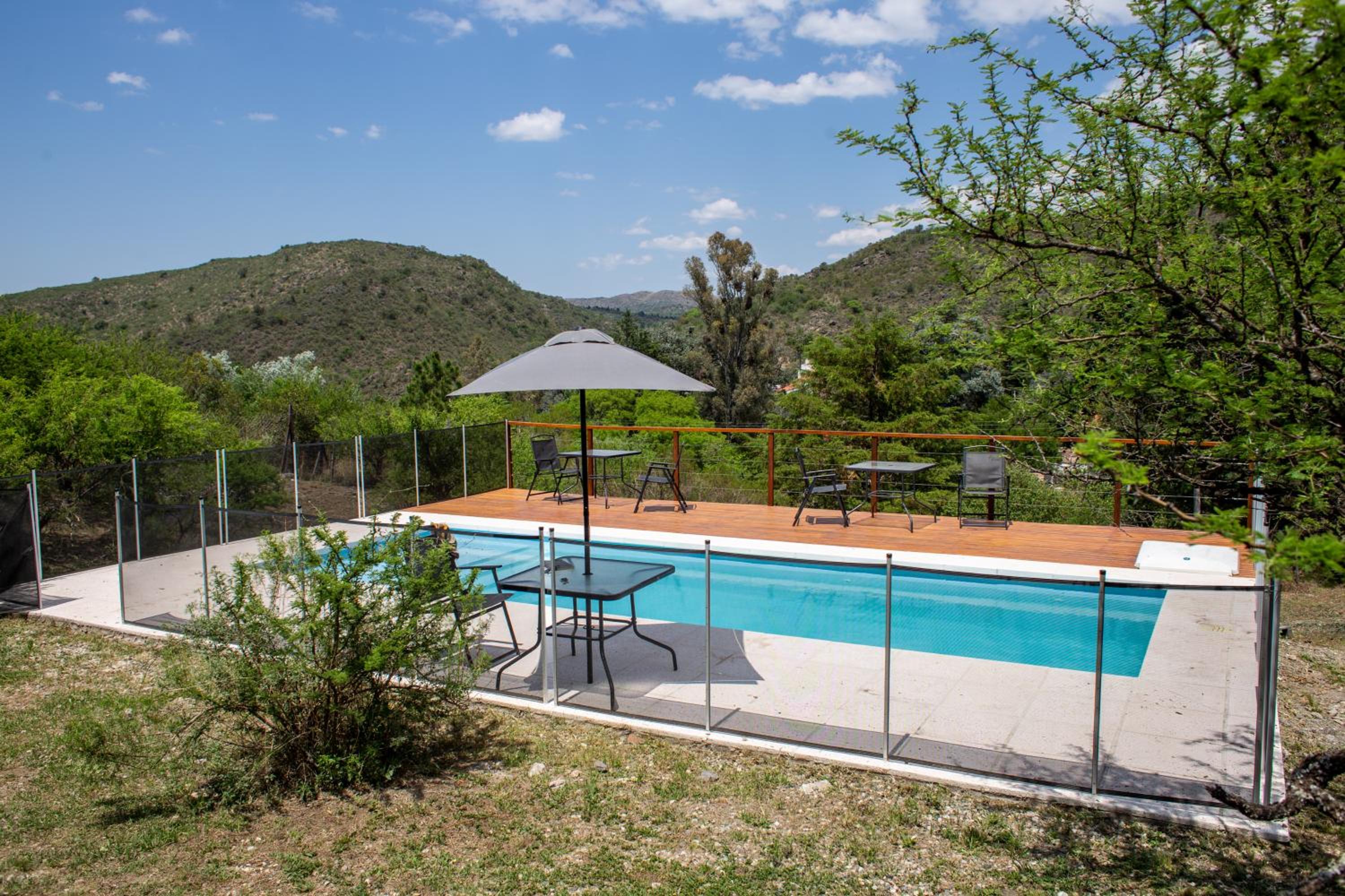 Cuesta los Robles -Casas Serranas-