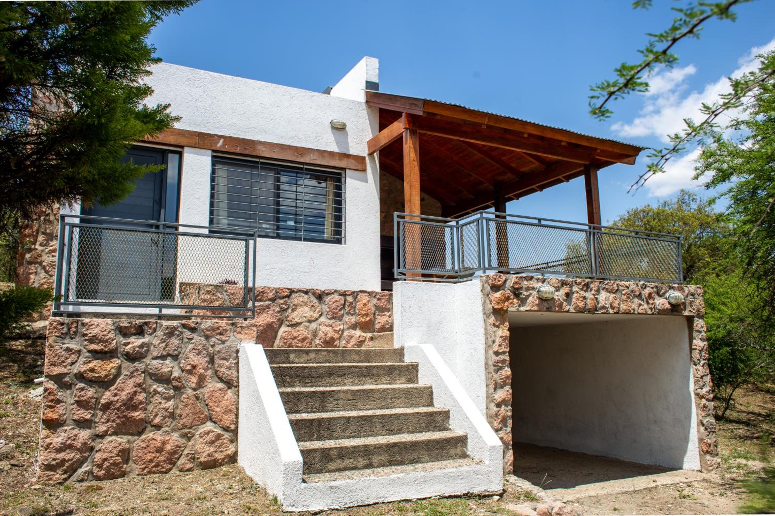 Cuesta los Robles -Casas Serranas-