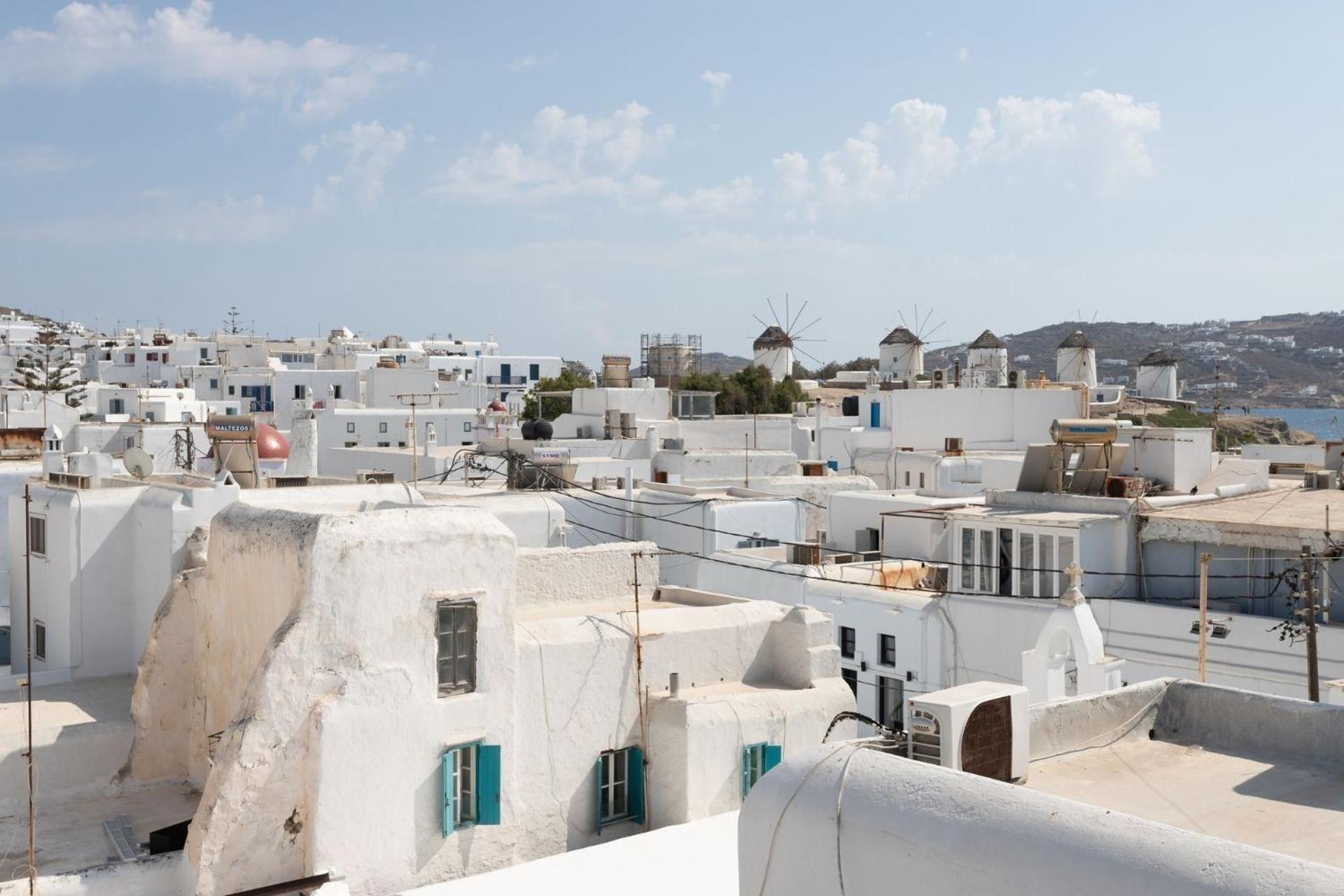 aníko suites Chora