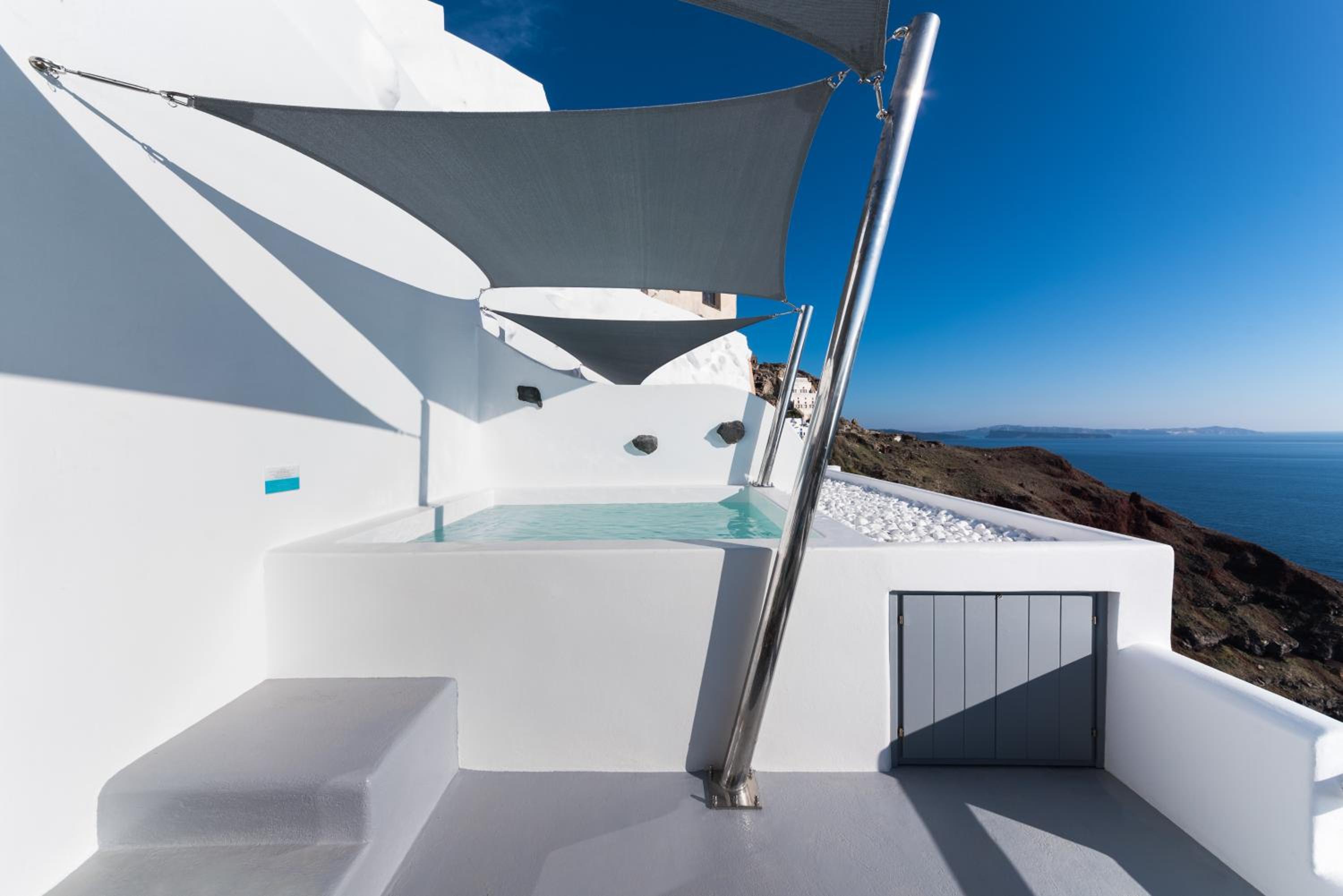 Oia Vacations - Maregio Suites - Property Image 122