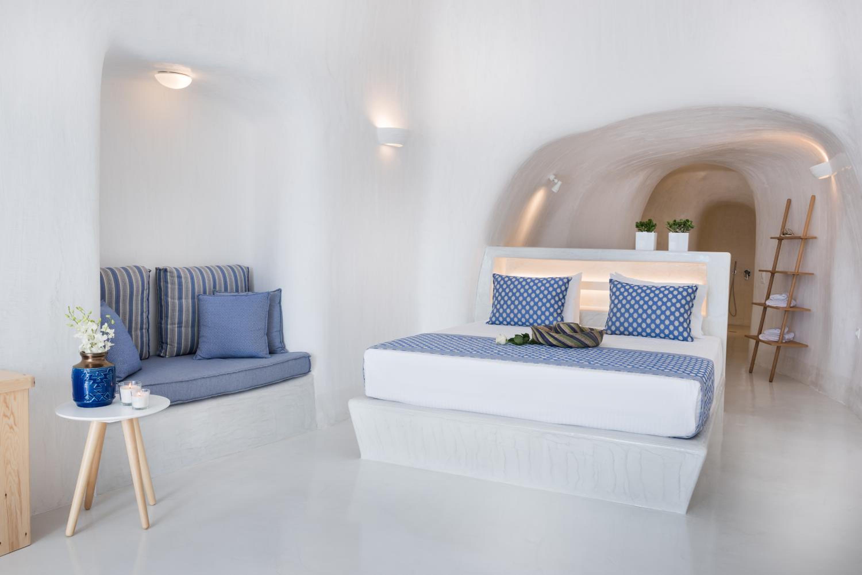 Oia Vacations - Maregio Suites - Property Image 118