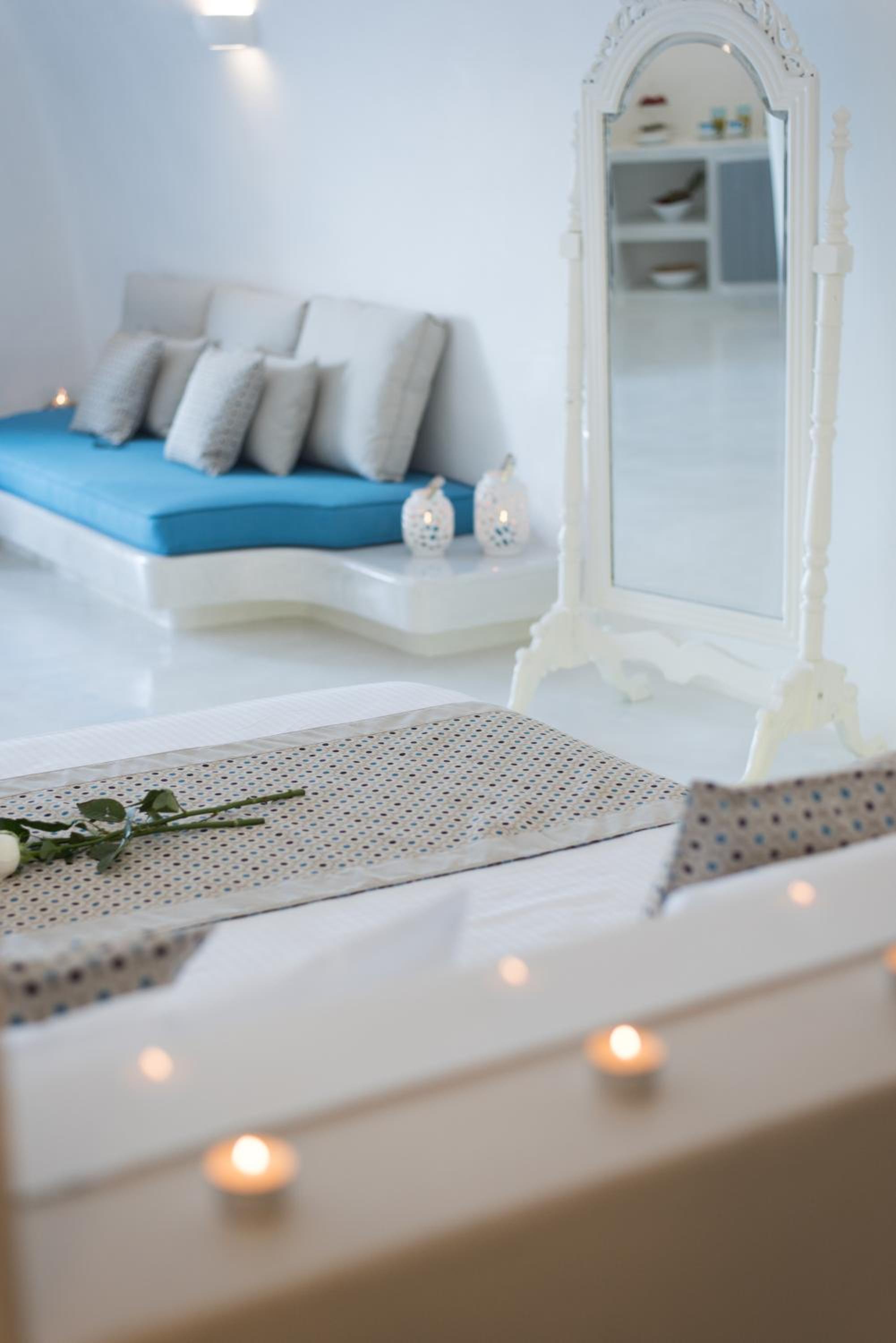 Oia Vacations - Maregio Suites - Property Image 35