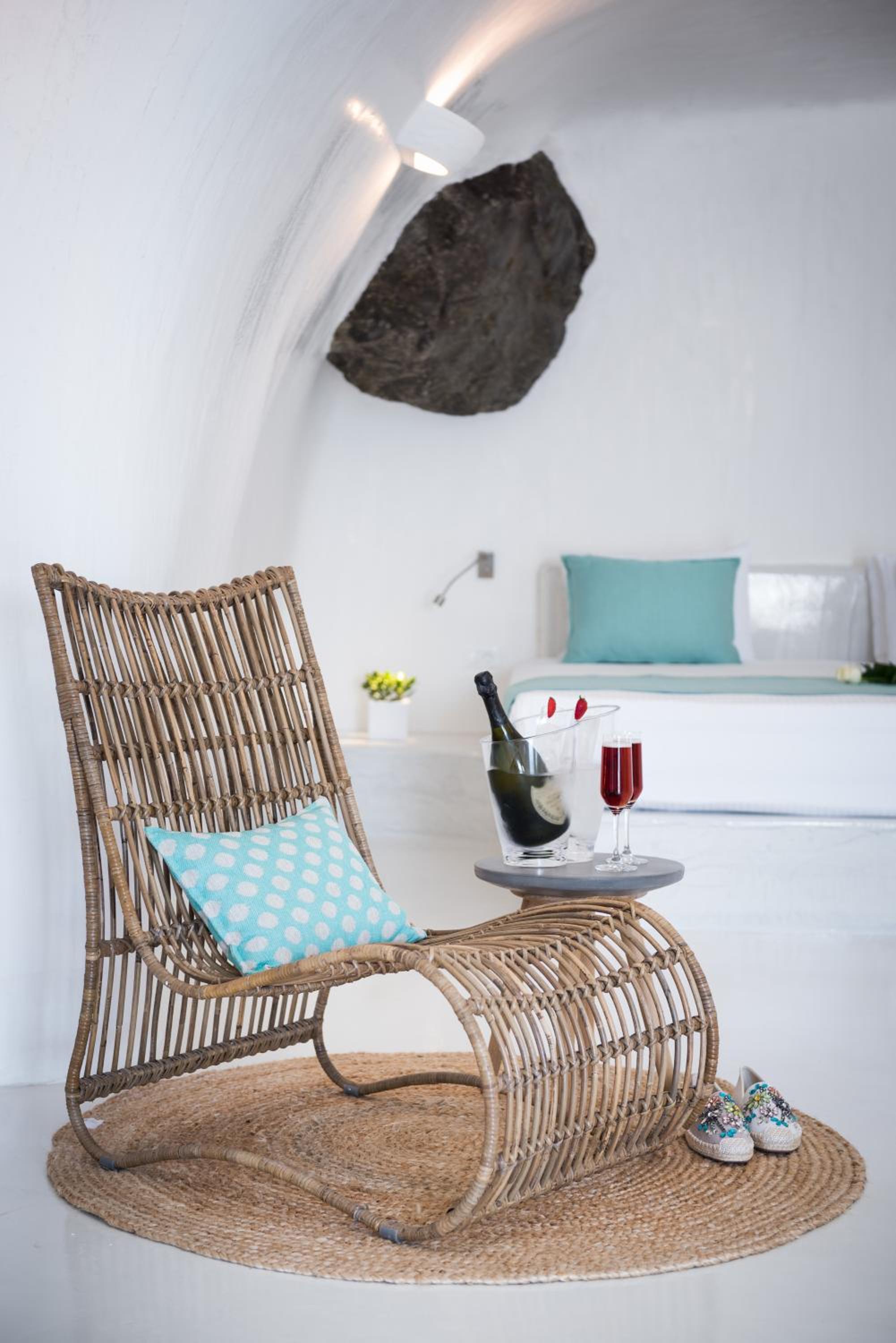 Oia Vacations - Maregio Suites - Property Image 133