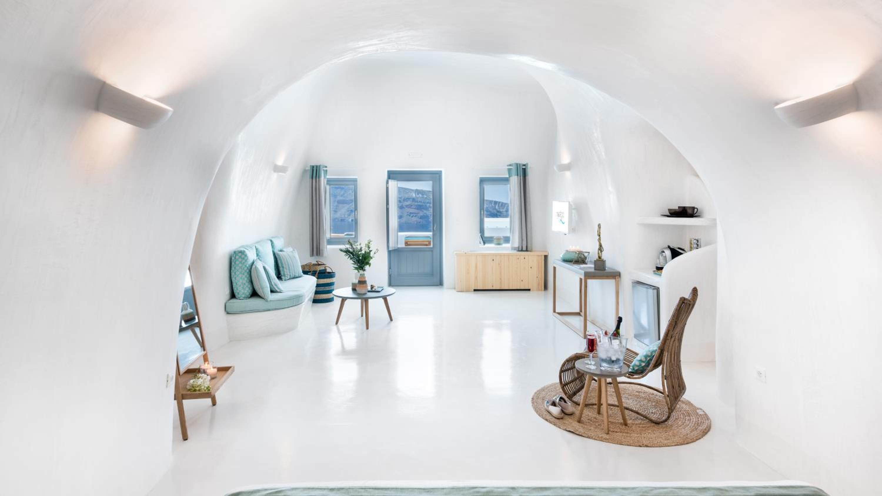 Oia Vacations - Maregio Suites - Property Image 142