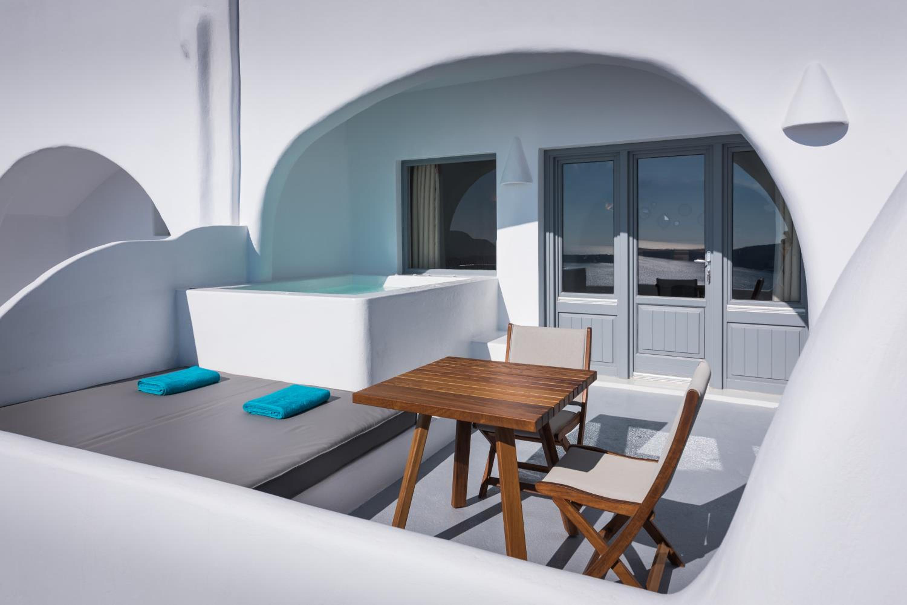 Oia Vacations - Maregio Suites - Property Image 67