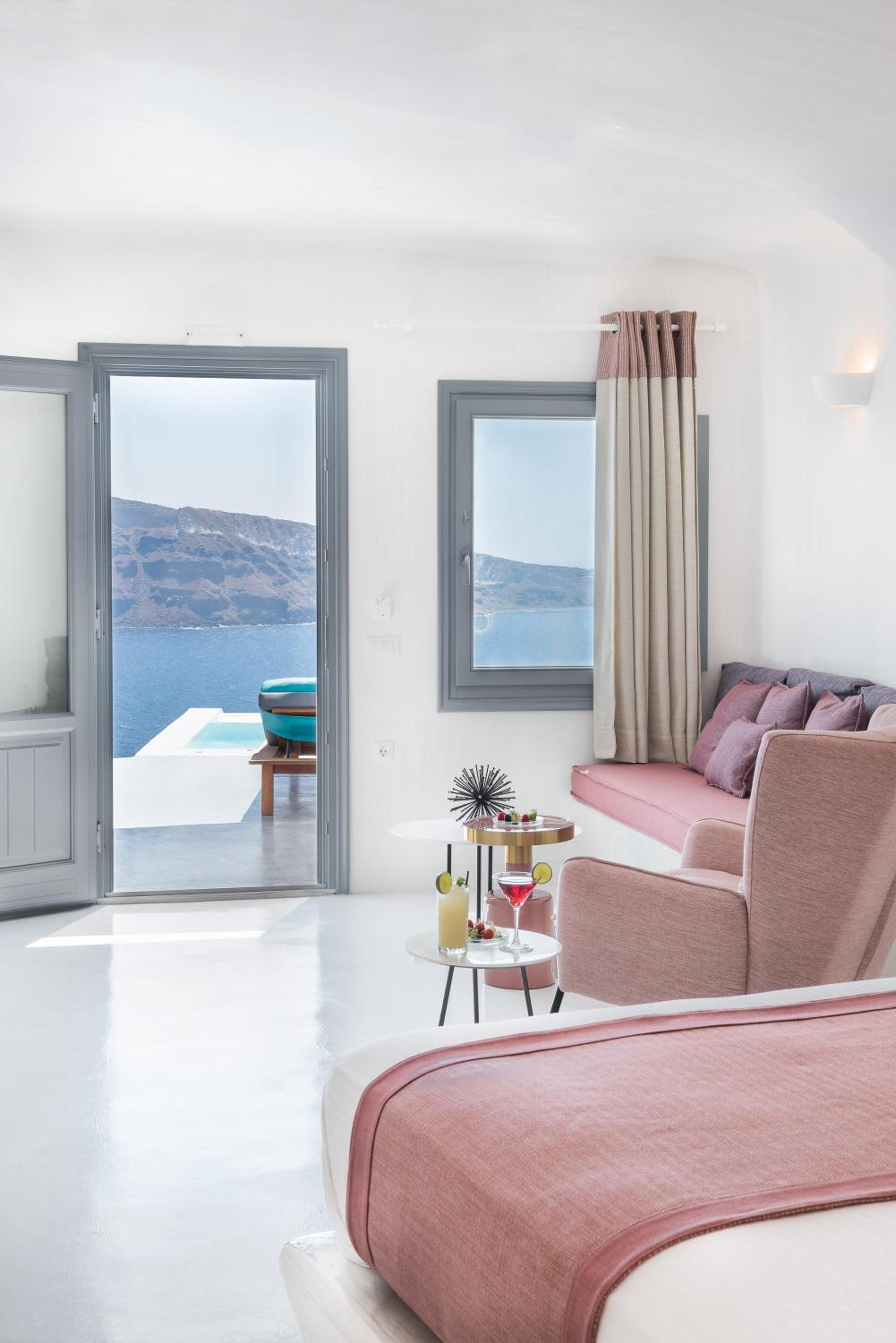 Oia Vacations - Maregio Suites - Property Image 90