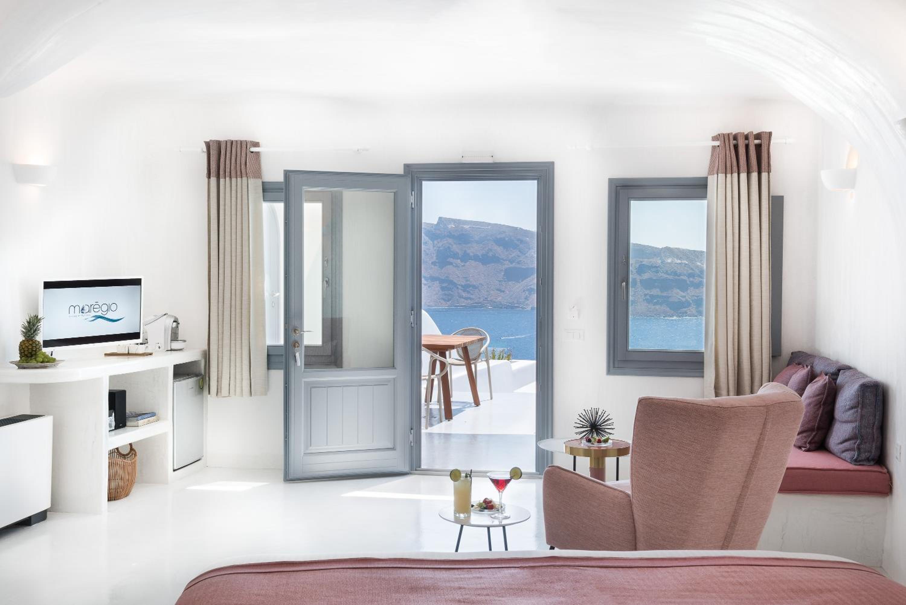 Oia Vacations - Maregio Suites - Property Image 88