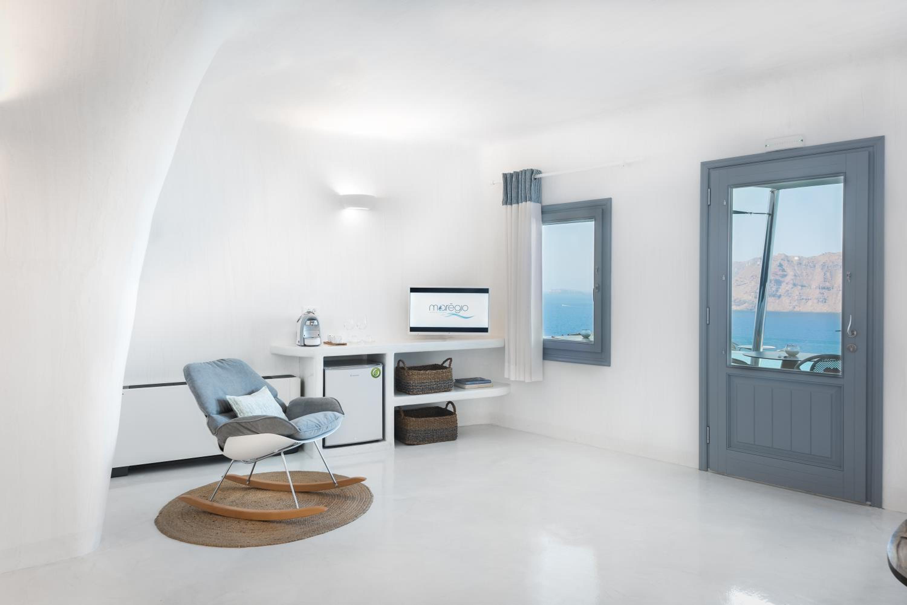 Oia Vacations - Maregio Suites - Property Image 171