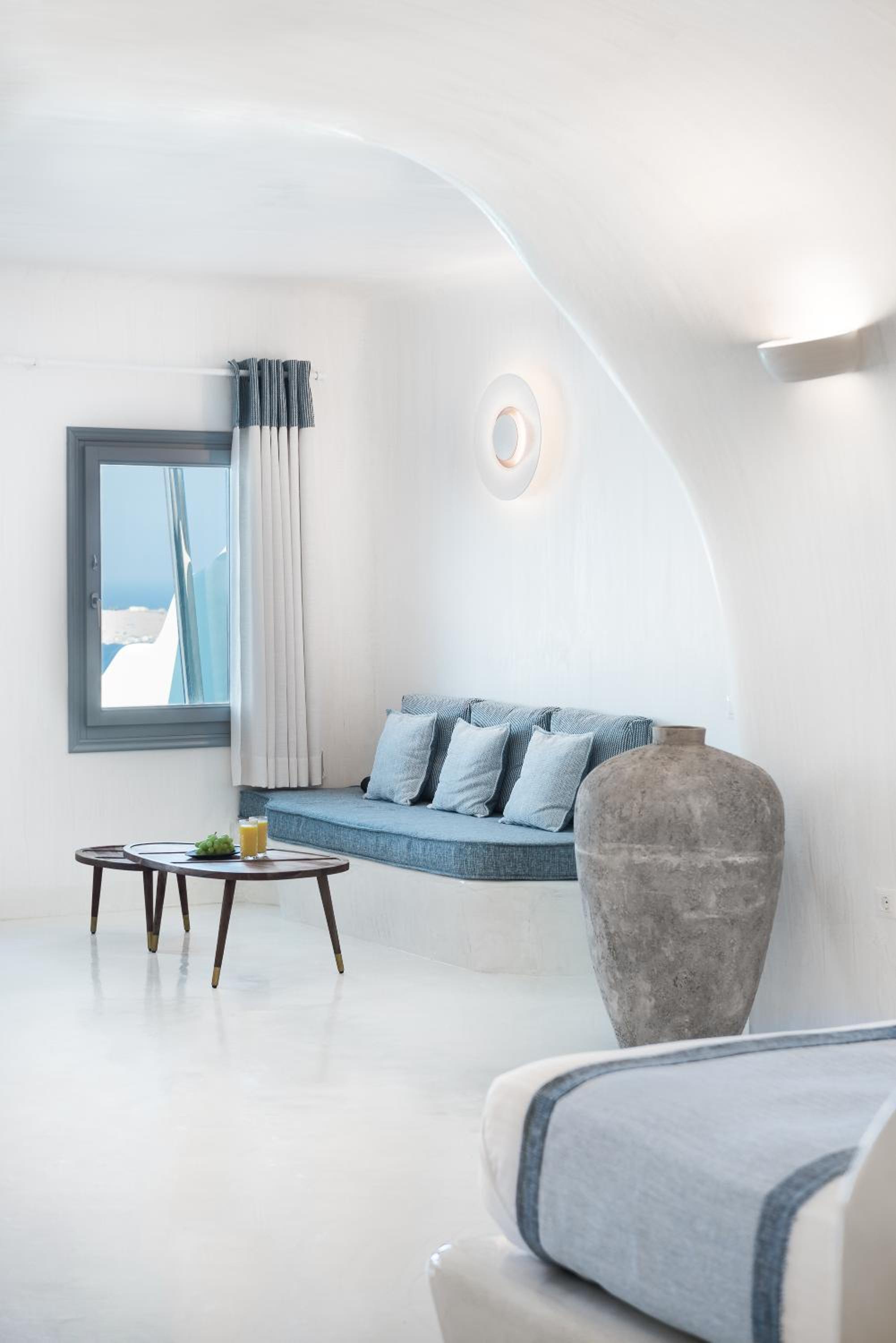 Oia Vacations - Maregio Suites - Property Image 167