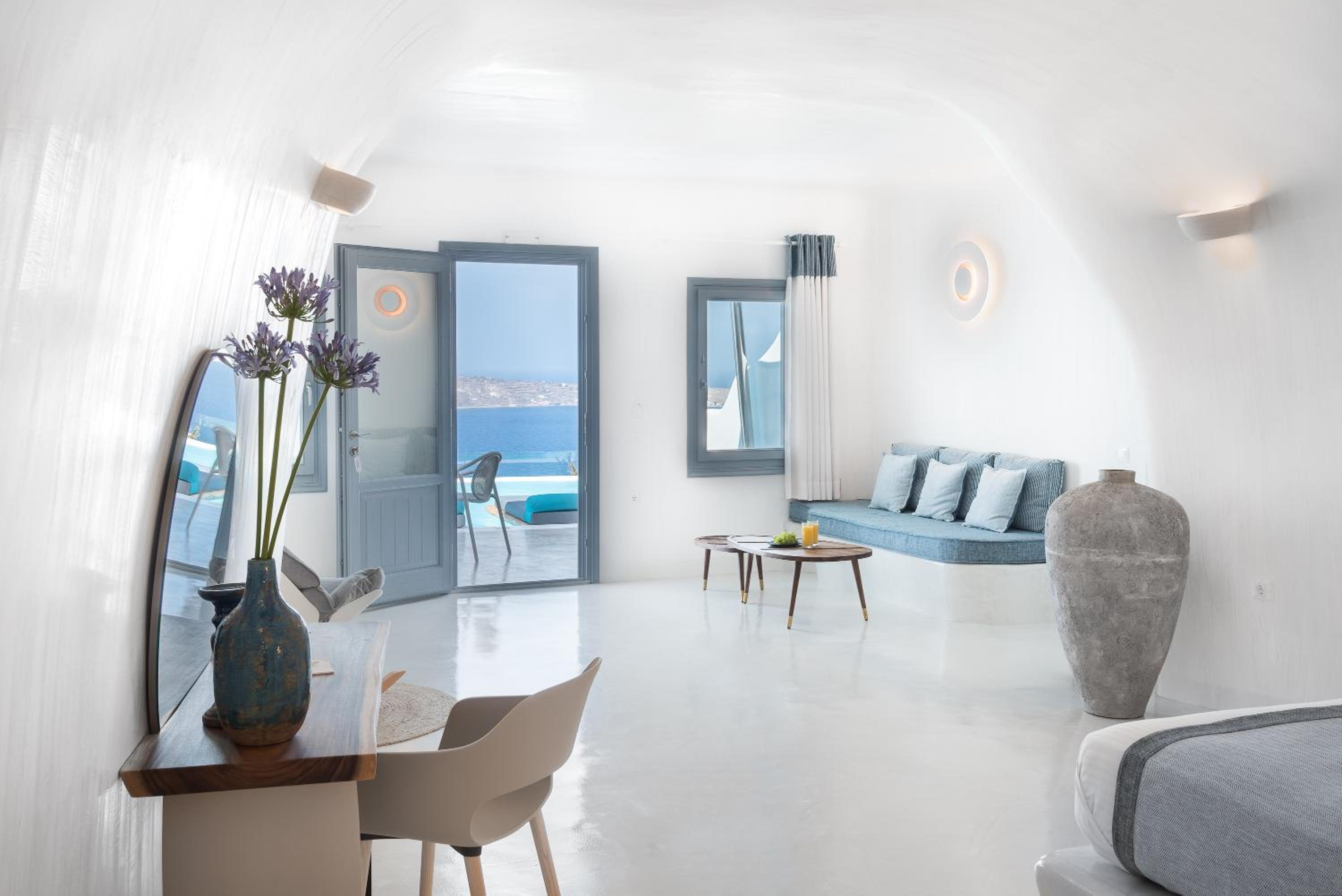 Oia Vacations - Maregio Suites - Property Image 75