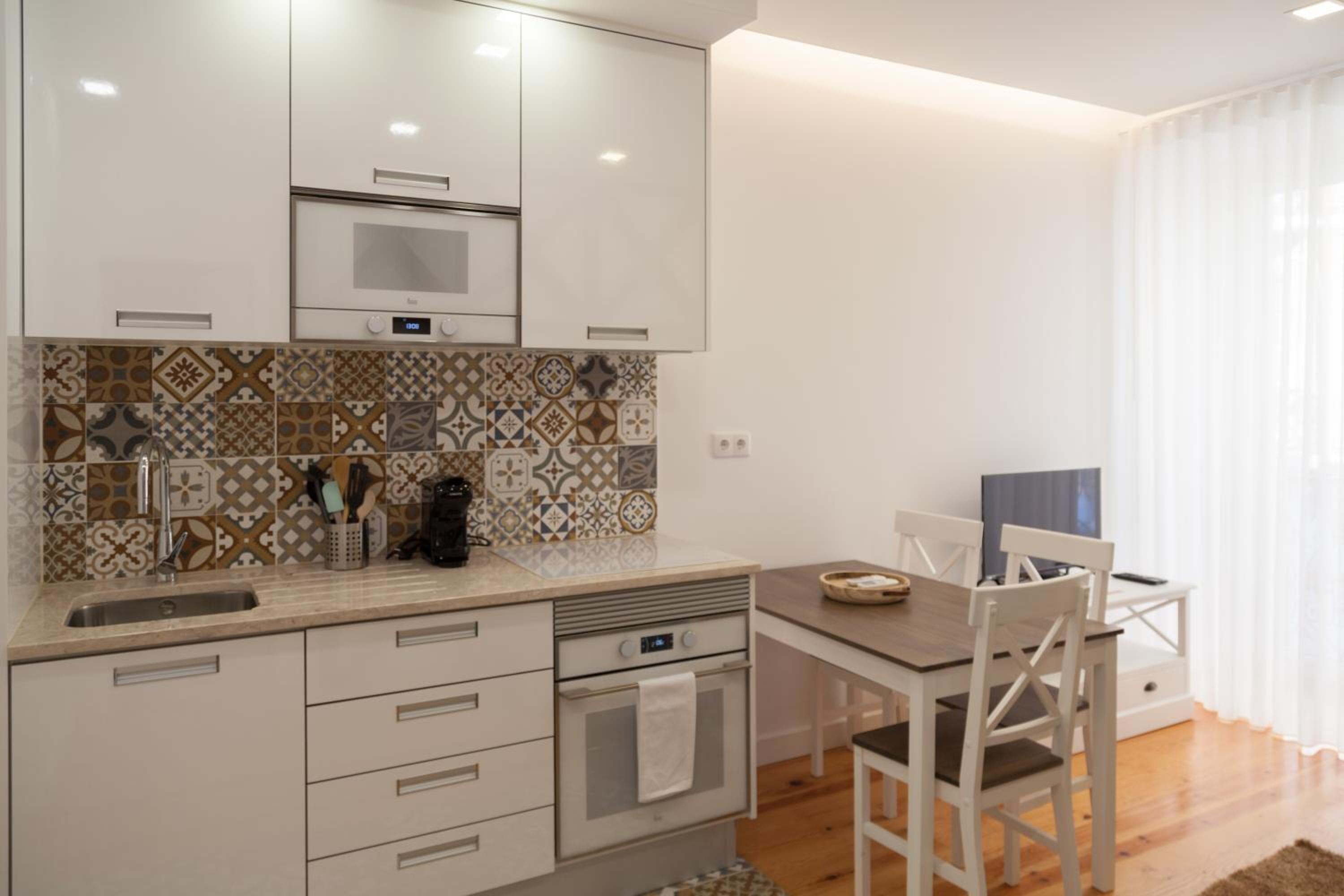 FLH Intendente Portuguese Flat view 4