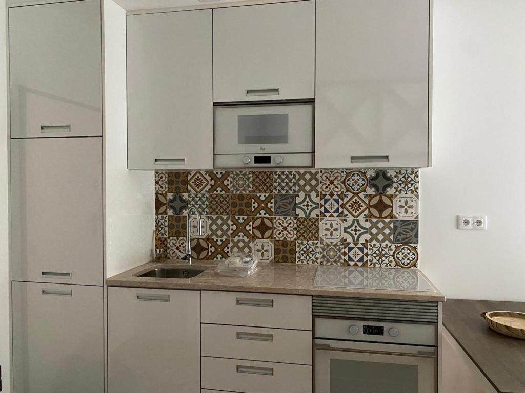 FLH Intendente Portuguese Flat view 5