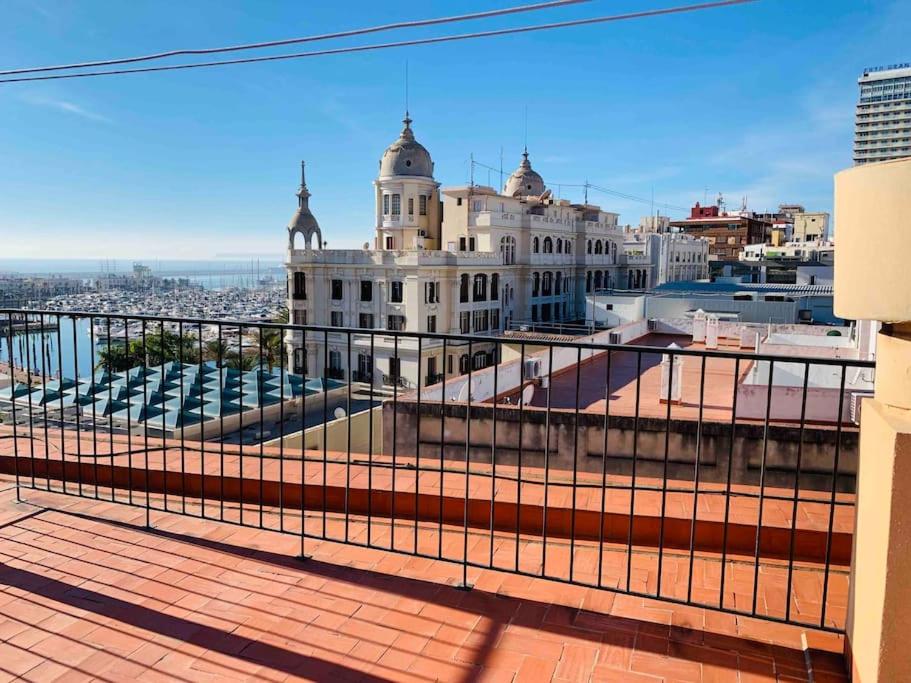 Apartamento Casco Histórico , playa Postiguet view 5