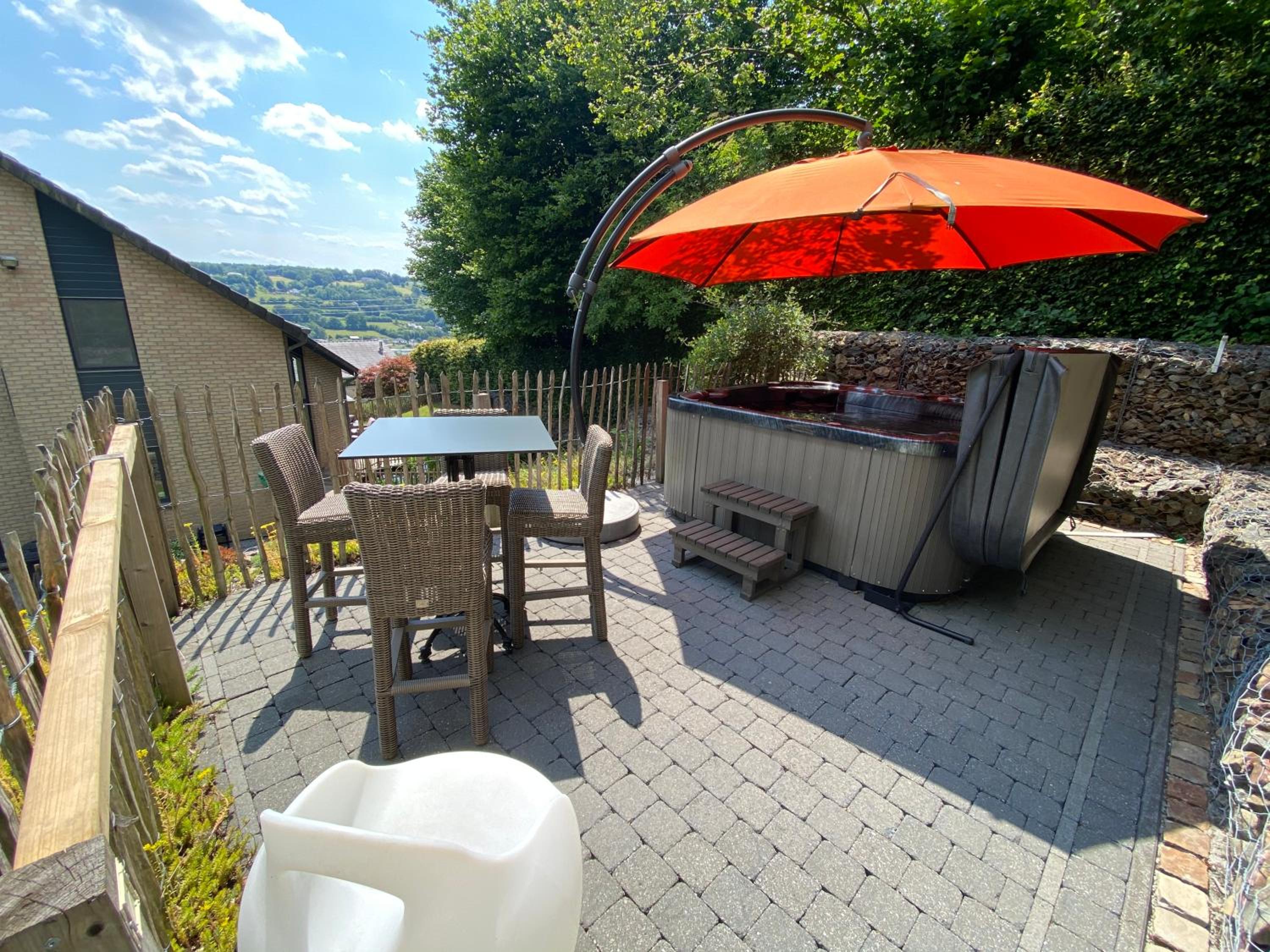Livremont7 view 2