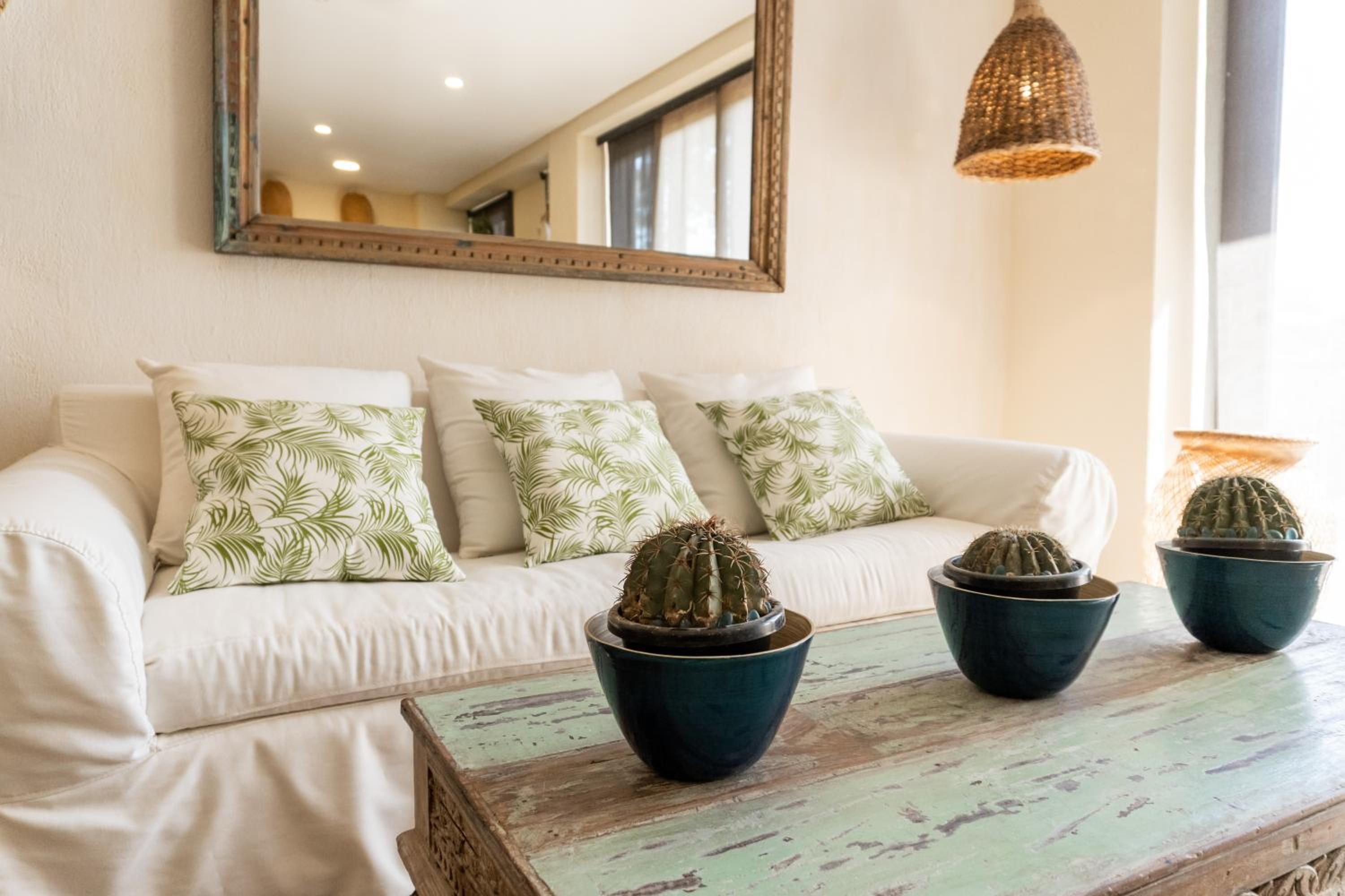 Beautifully Designed Duplex w wifi at Parque de Los Novios By Huespedia view 3