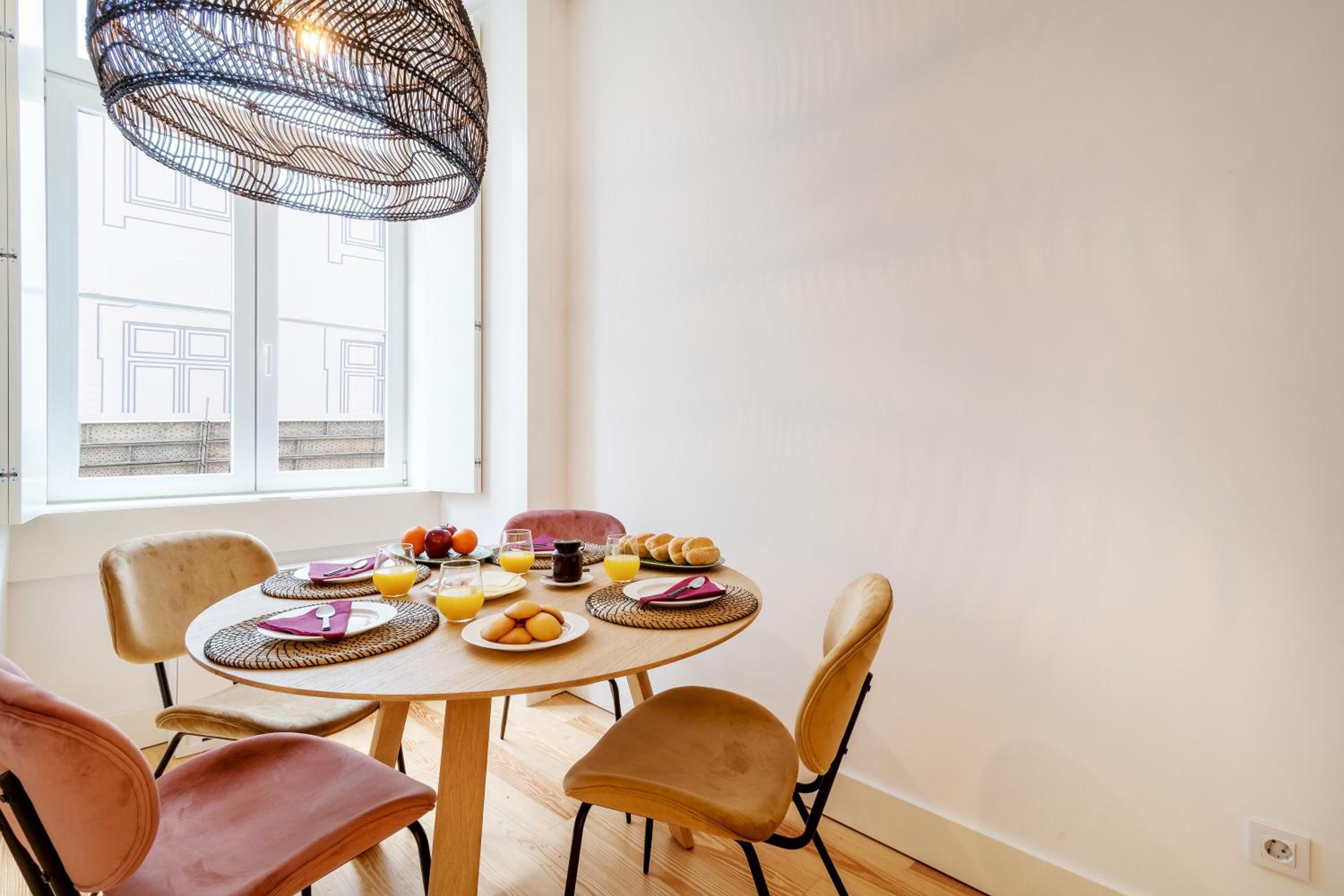 Modern 1BDR in Downtown Lisbon by LovelyStay view 2