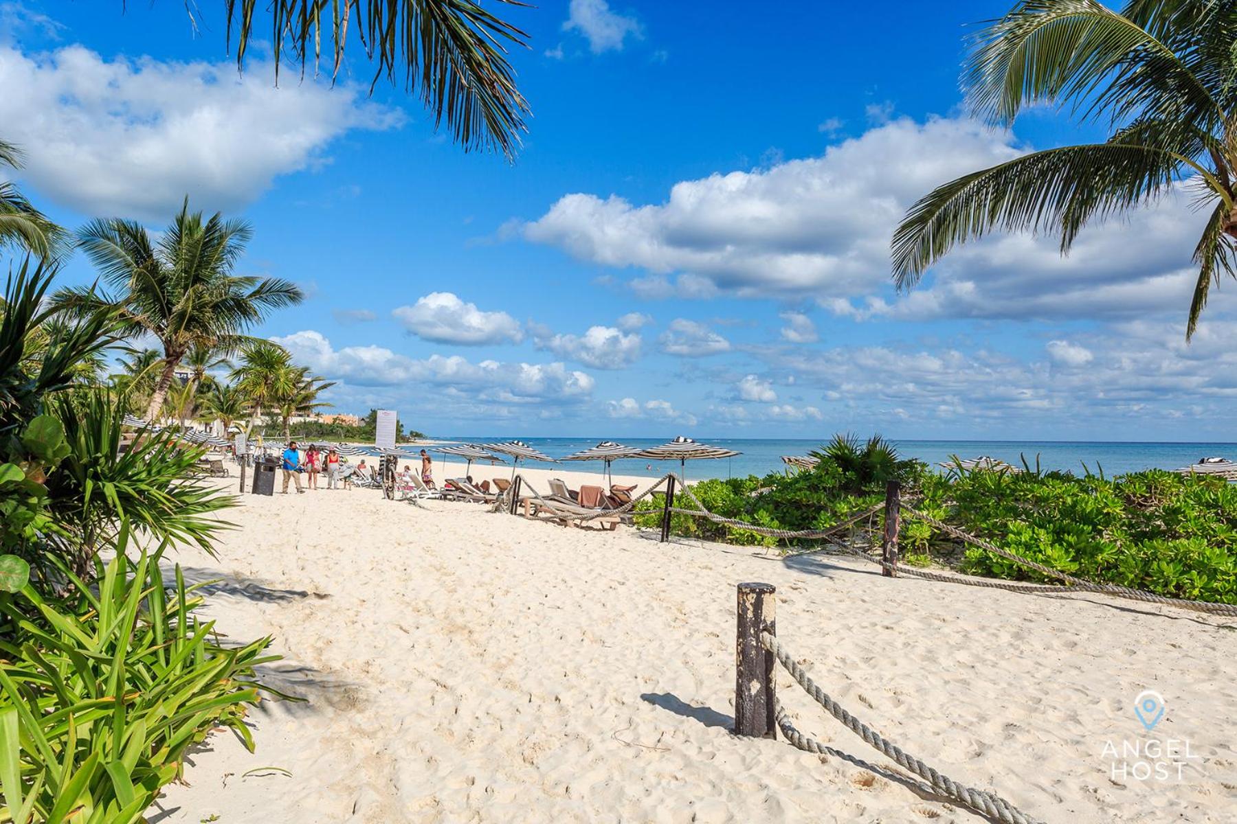 Luxury Condos at Mareazul Beachfront Complex with Resort-Style Amenities