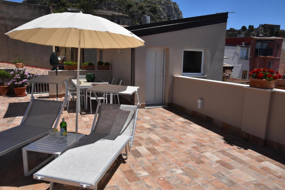 Taormina Apartments "casa di Anna" photo 4