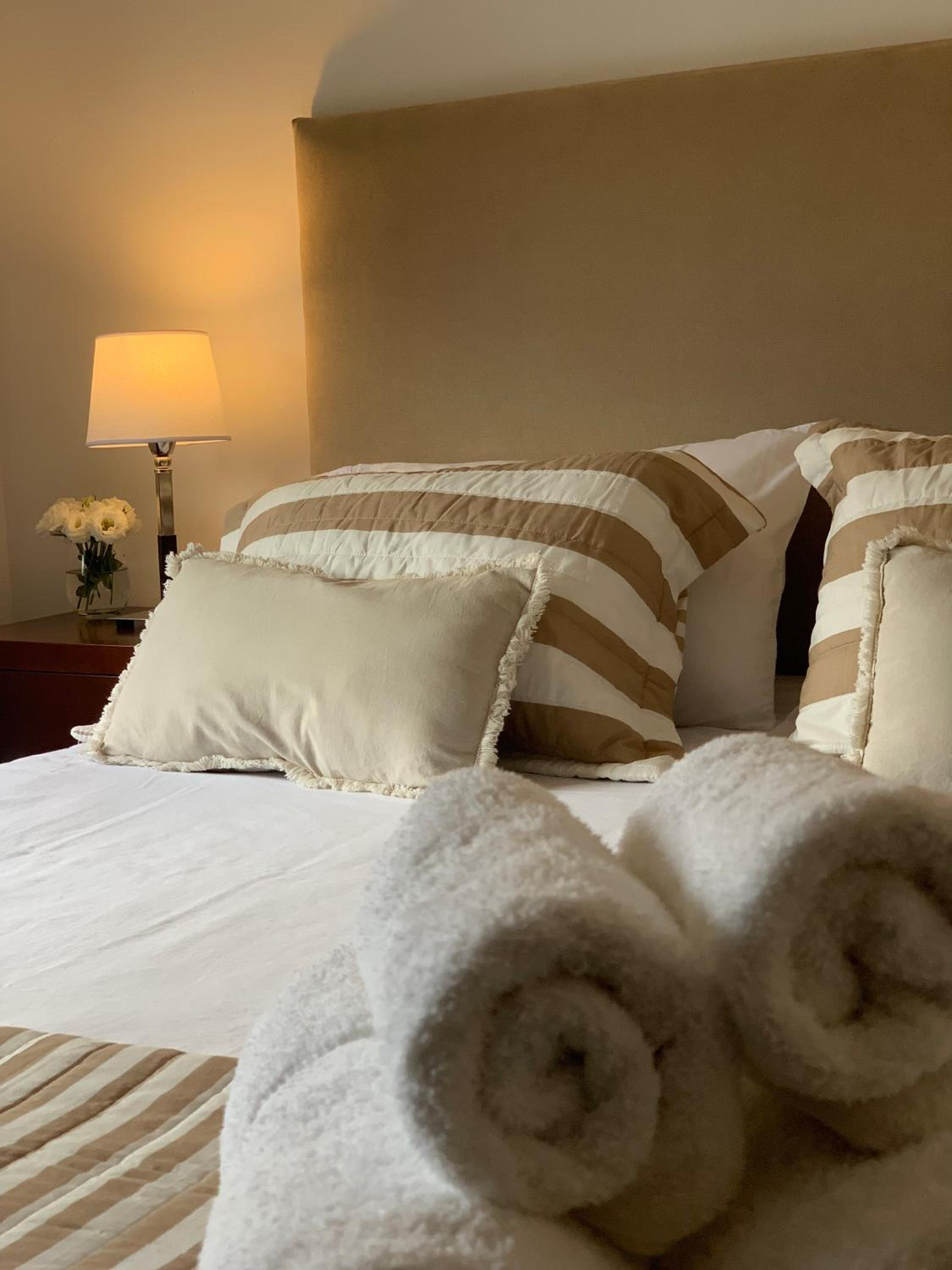 Sarmiento Suites Premium