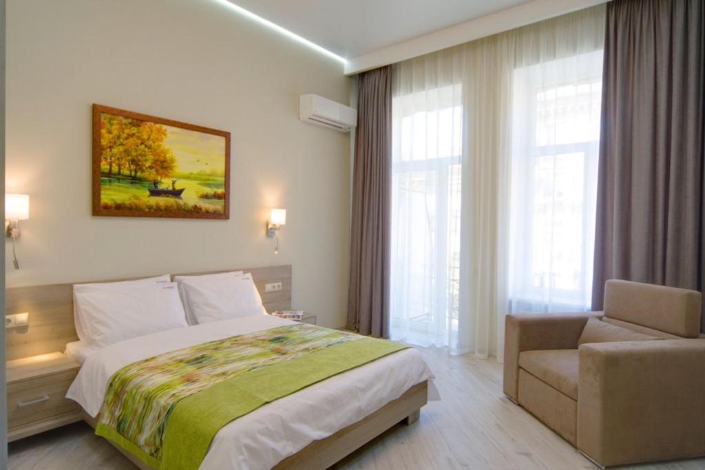 Summit Apartments
