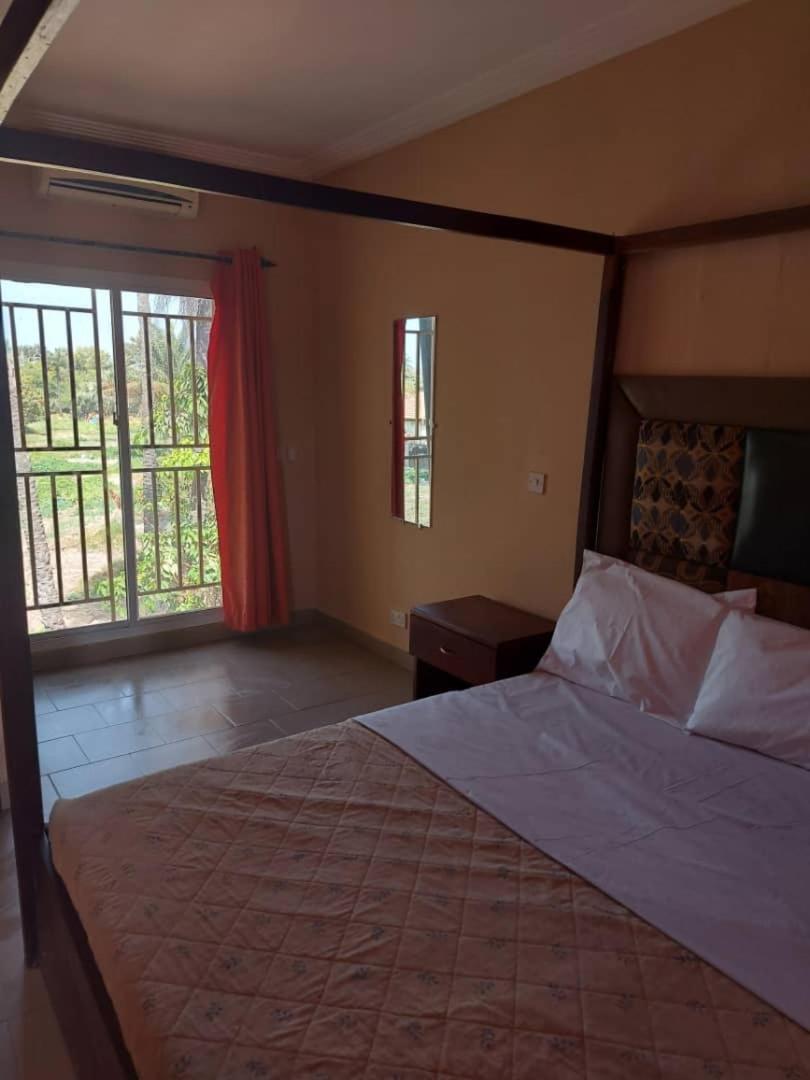 Serekunda Vacations - Bamboo Garden Hotel - Property Image 9
