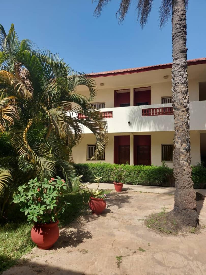 Serekunda Vacations - Bamboo Garden Hotel - Property Image 2