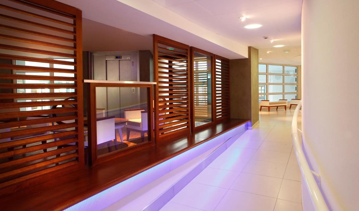 hotel reception