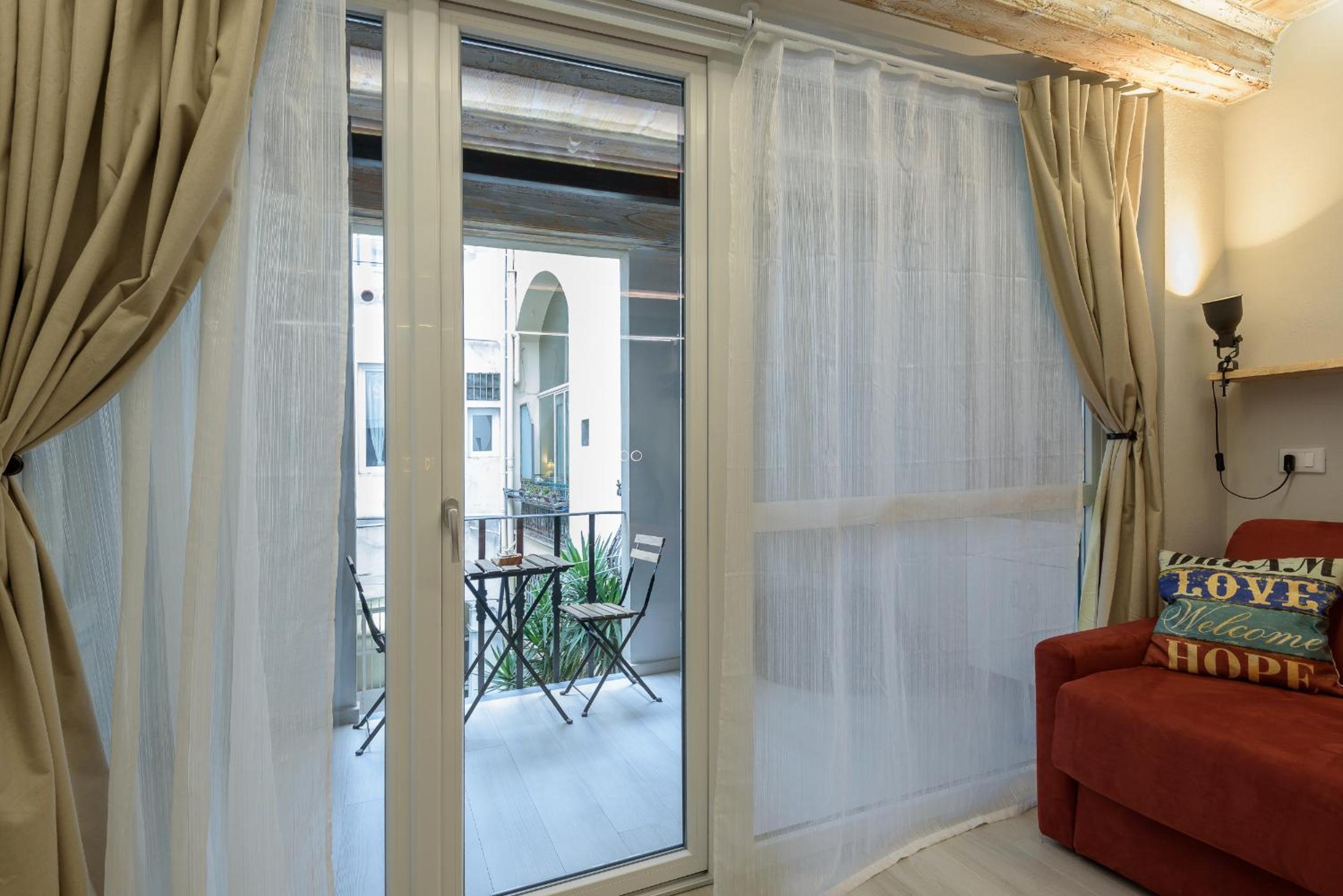 Geppi's Apartments
