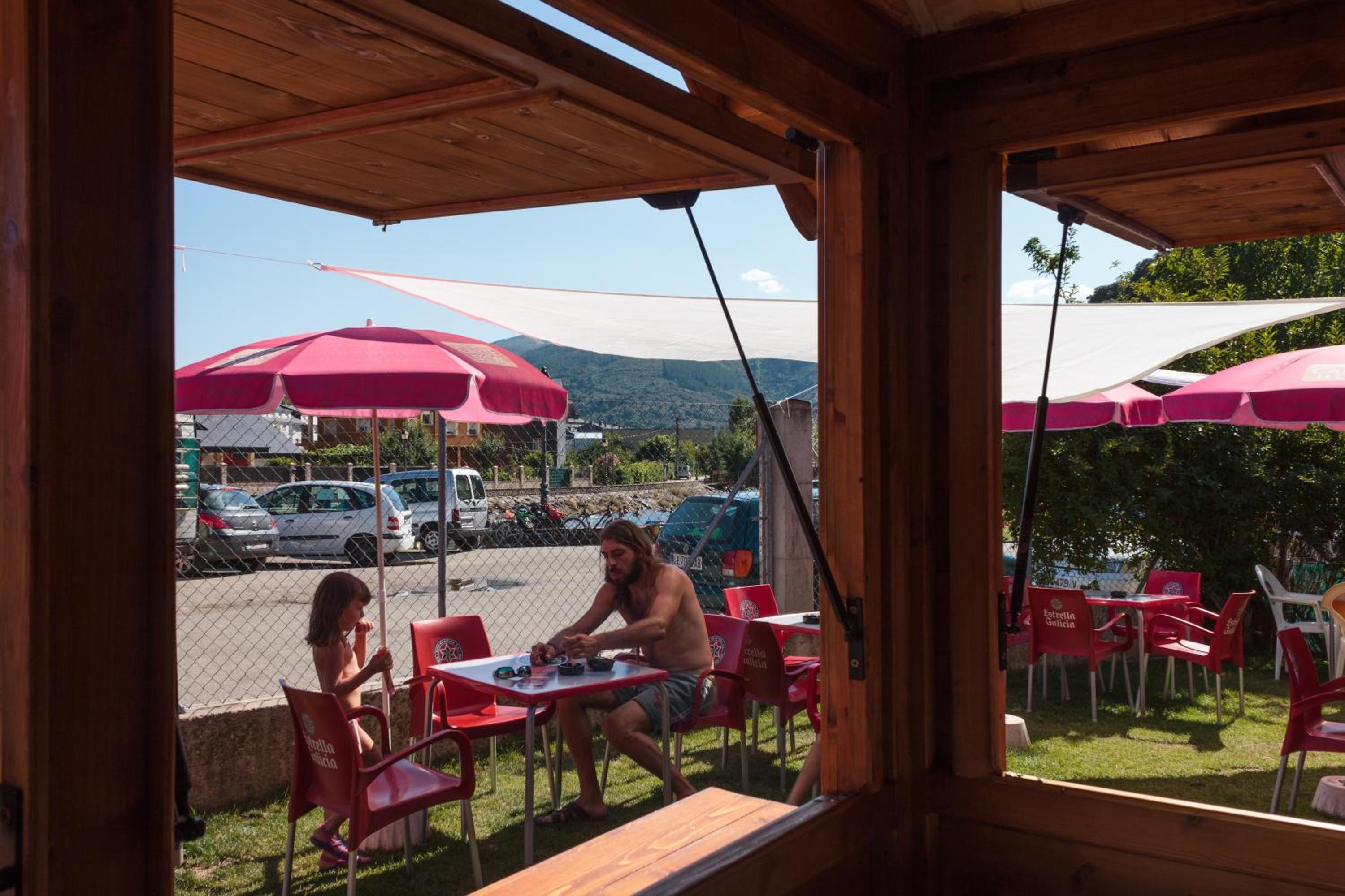 Hostal Tres Campanas