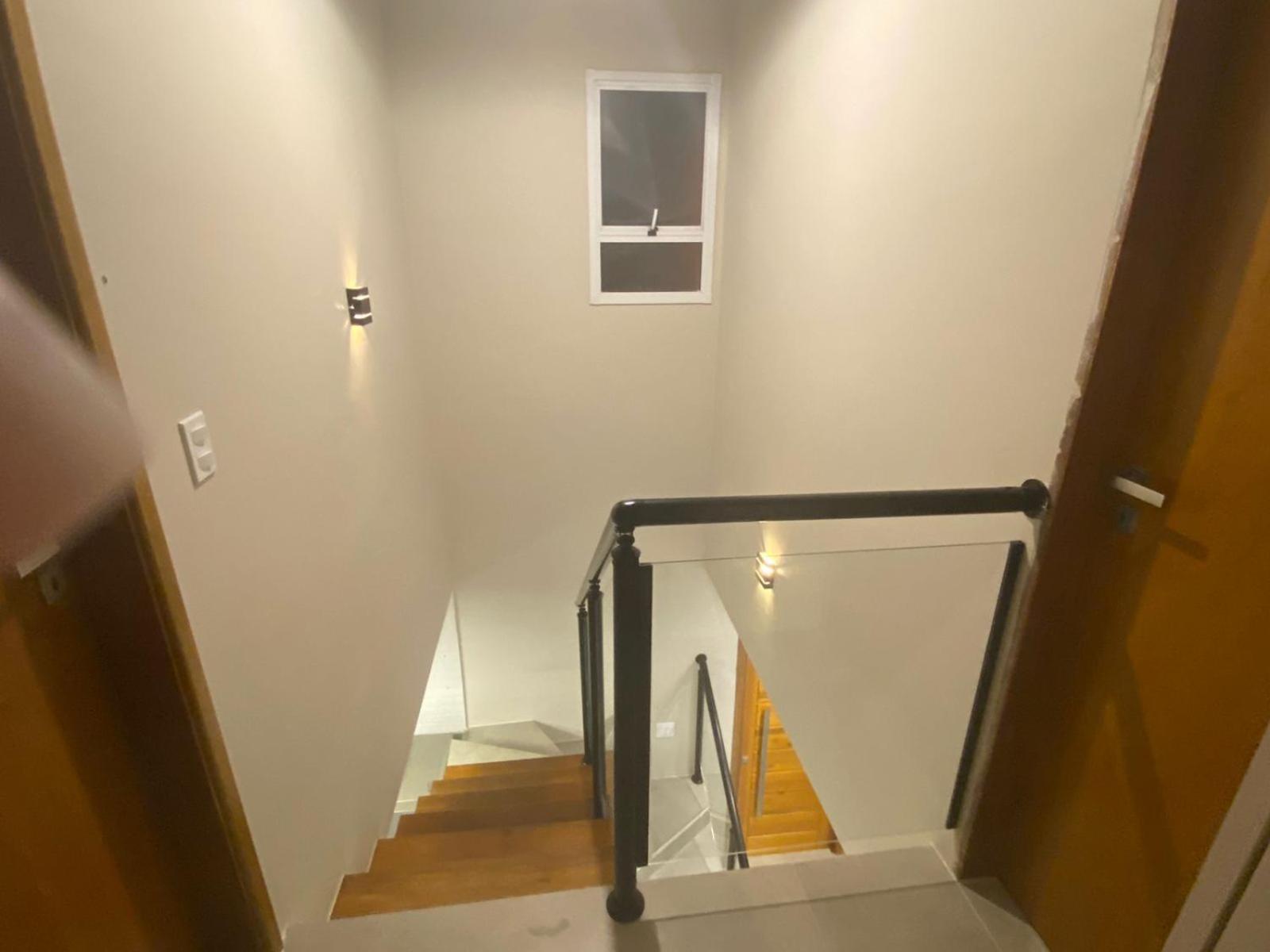 LINDA CASA EM JUQUHEY