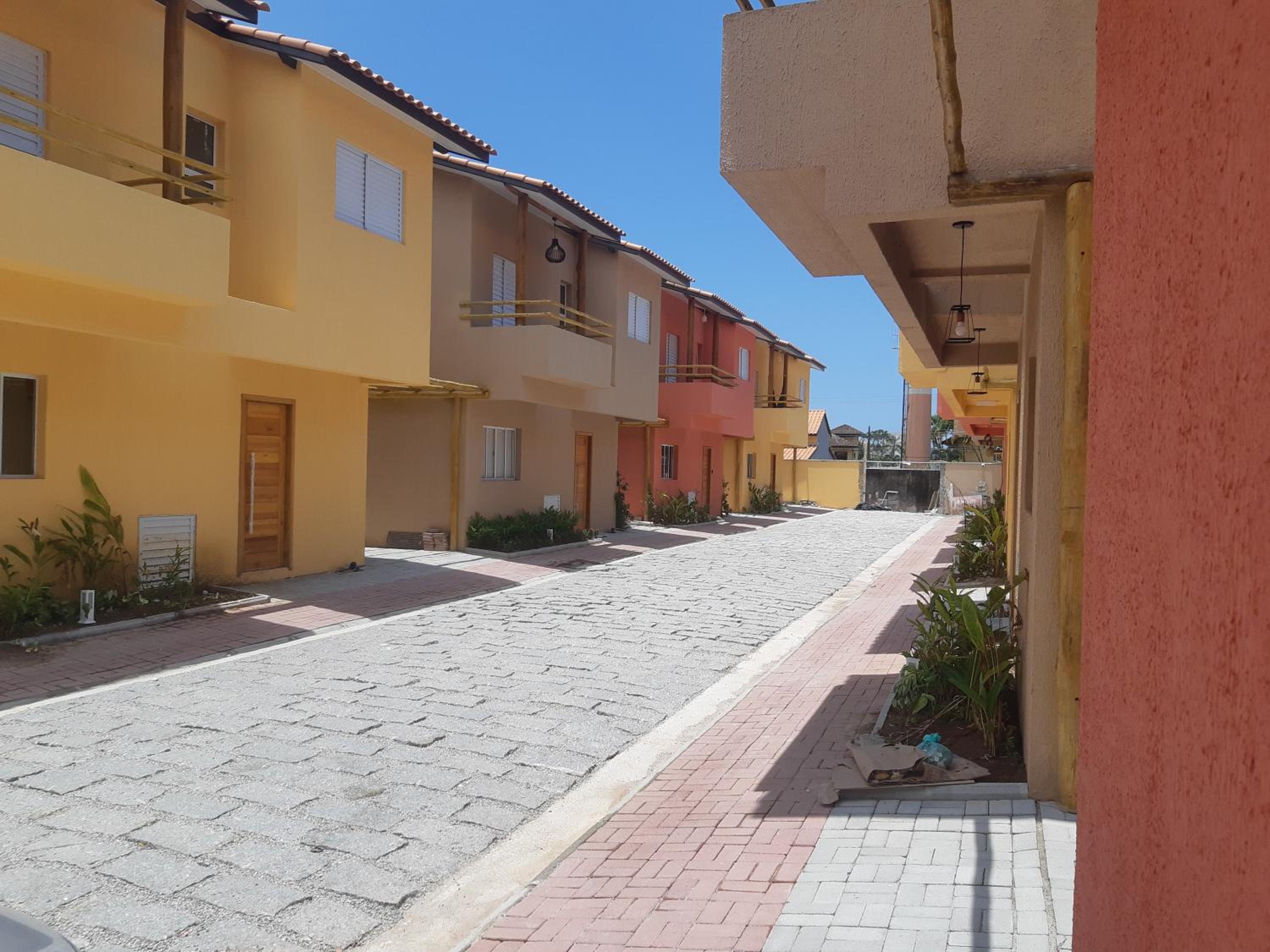 LINDA CASA EM JUQUHEY