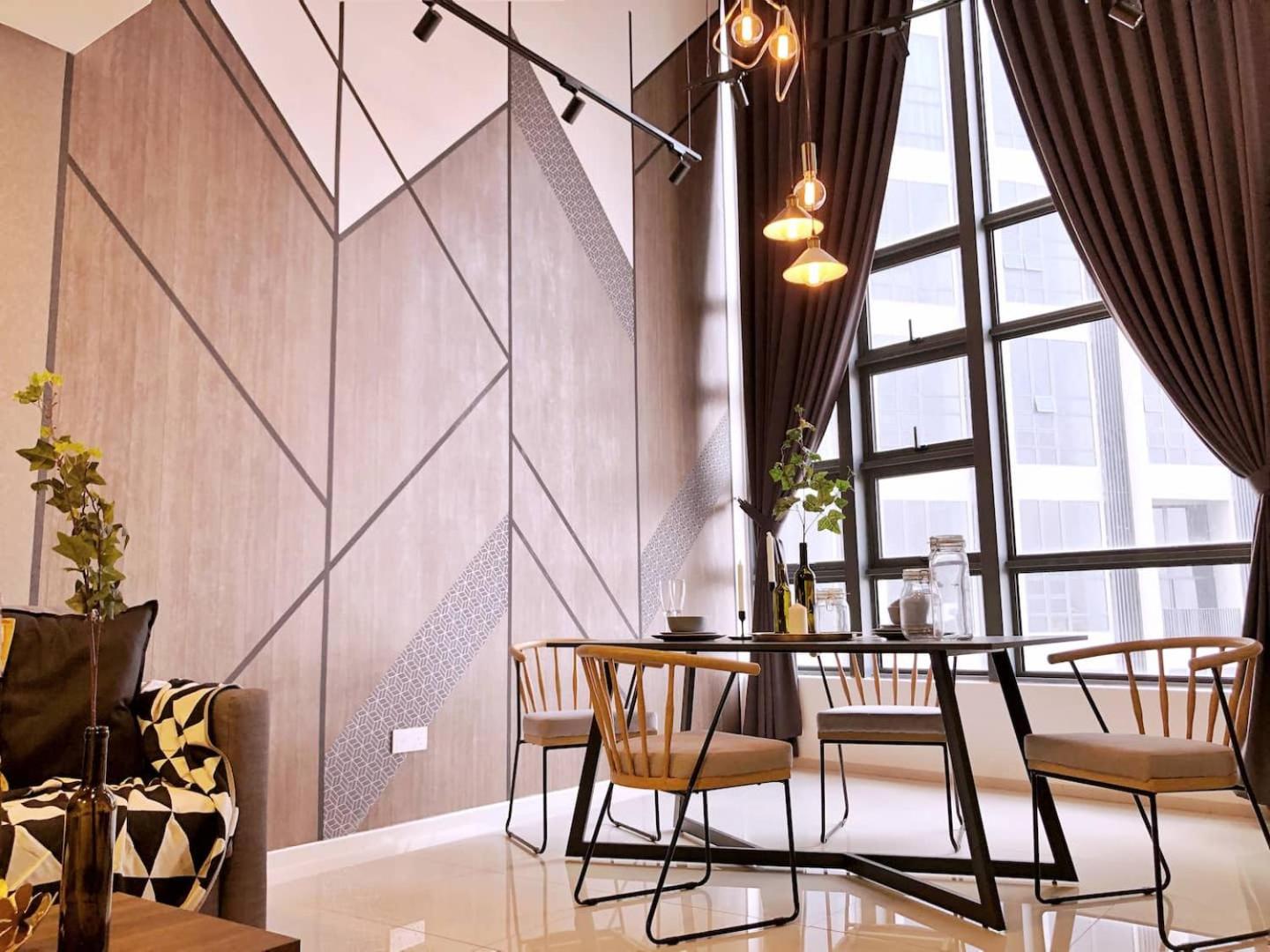 Modern Industrial Duplex Loft- Ekocheras-MRT 3pax