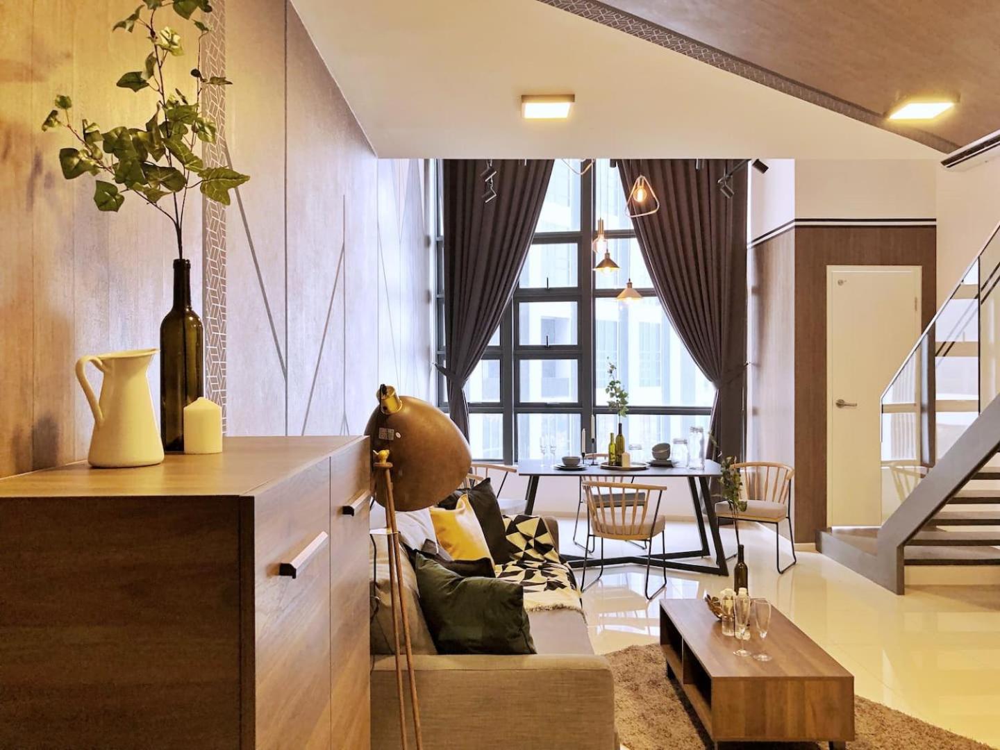 Modern Industrial Duplex Loft- Ekocheras-MRT 3pax