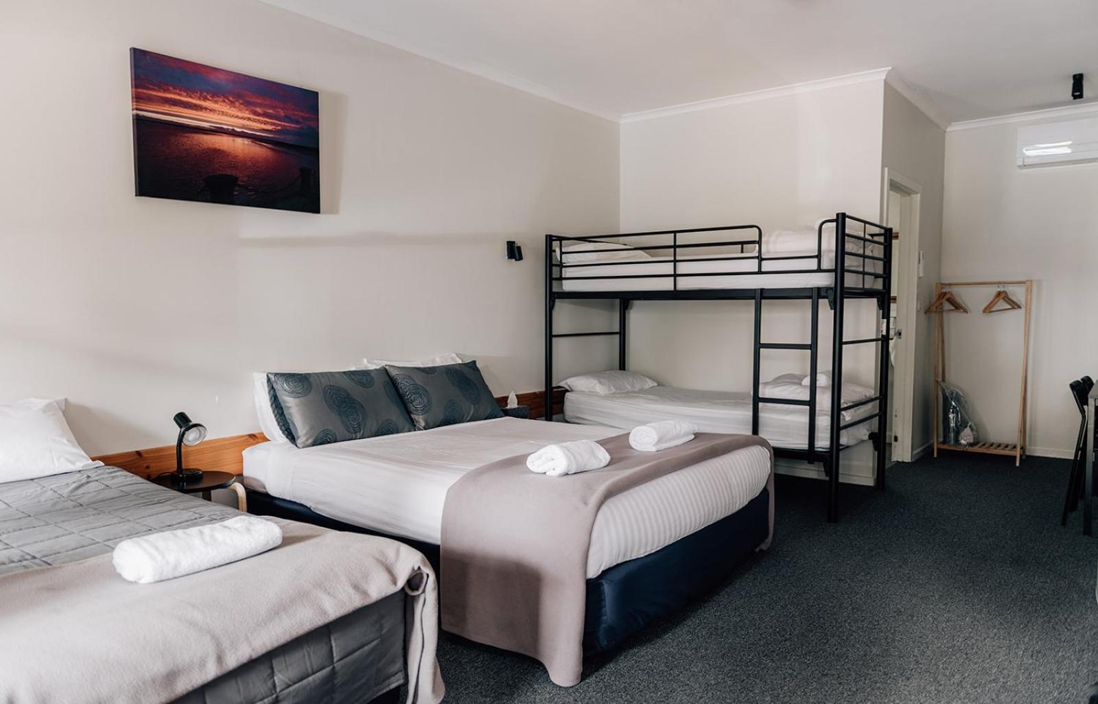 Port Albert Motel