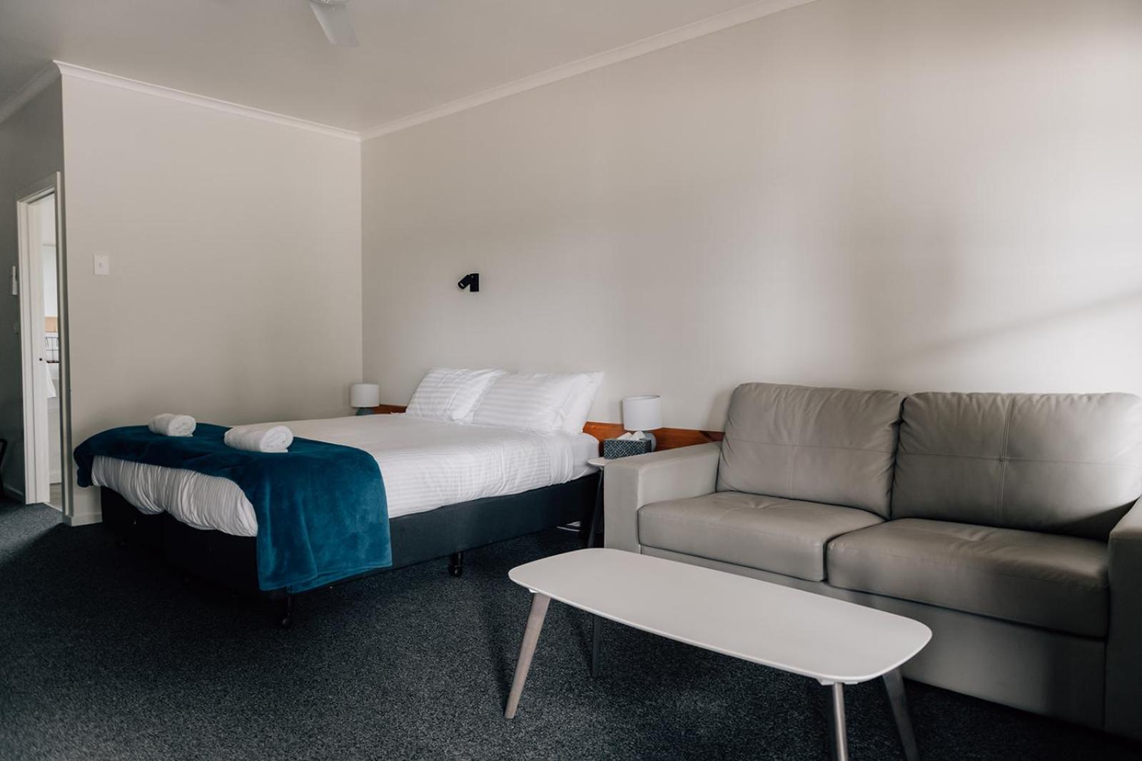 Port Albert Motel