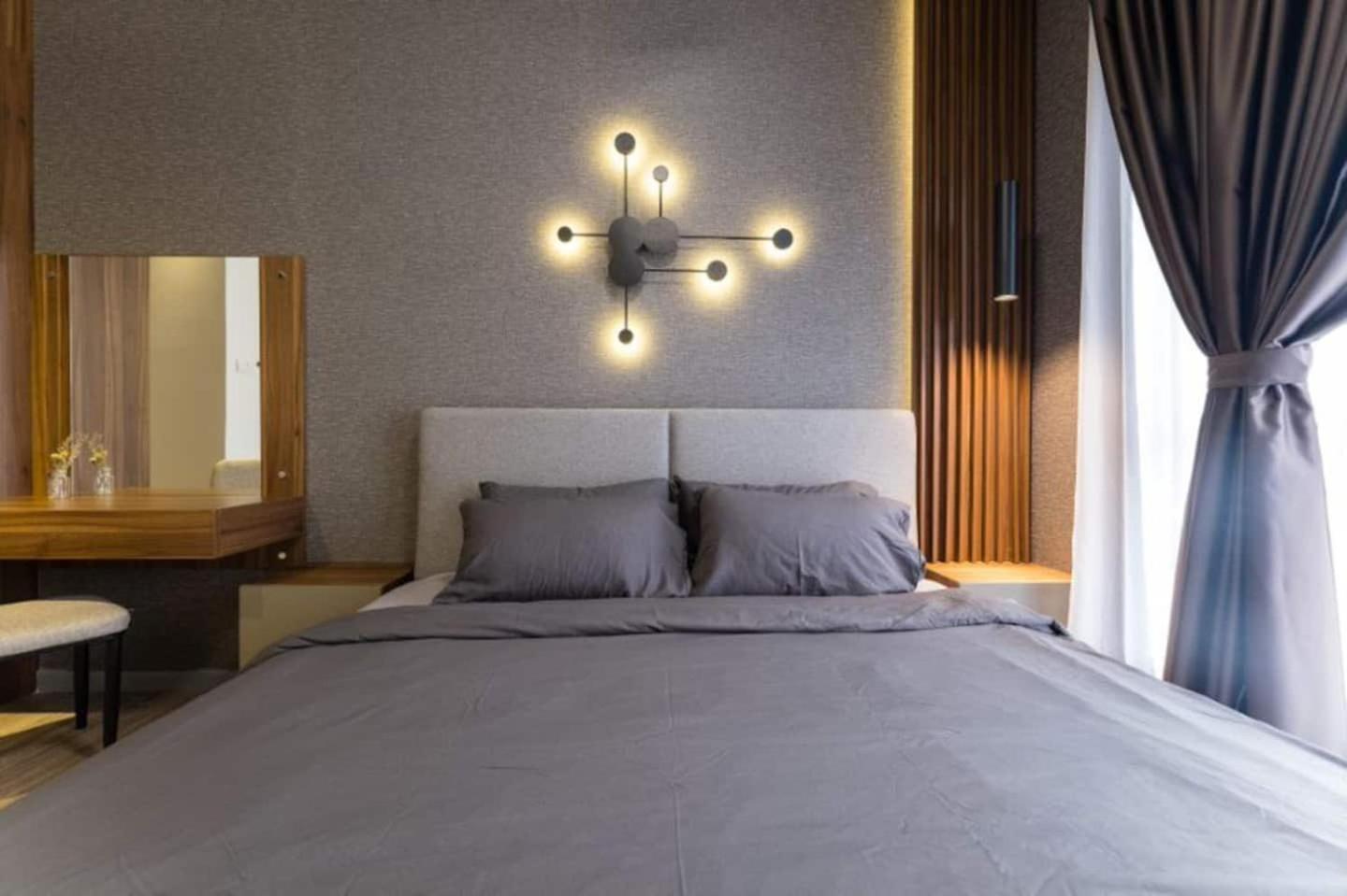 NEW! Modern Classy Luxury United Point现代优雅奢华 6pax