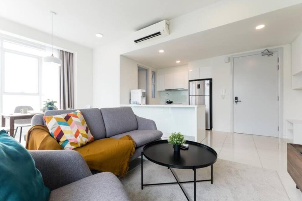 Mountain View 2 room KL East Mall 4pax NEW