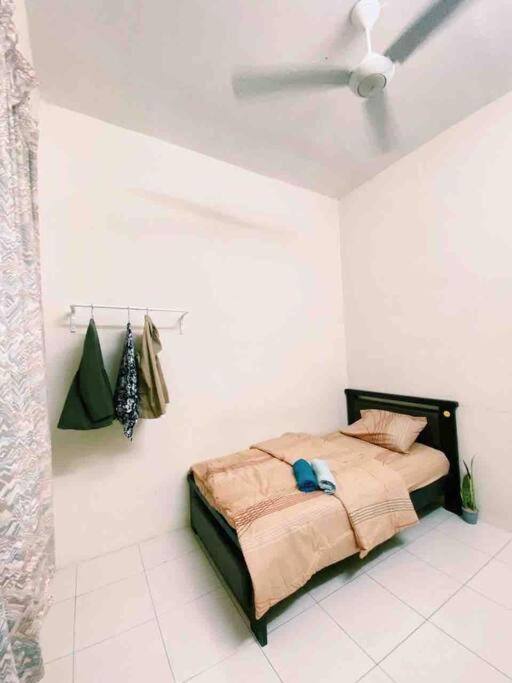 Spacious cozy Lakeville homestay 4 bedrooms all with AirCond photo 6