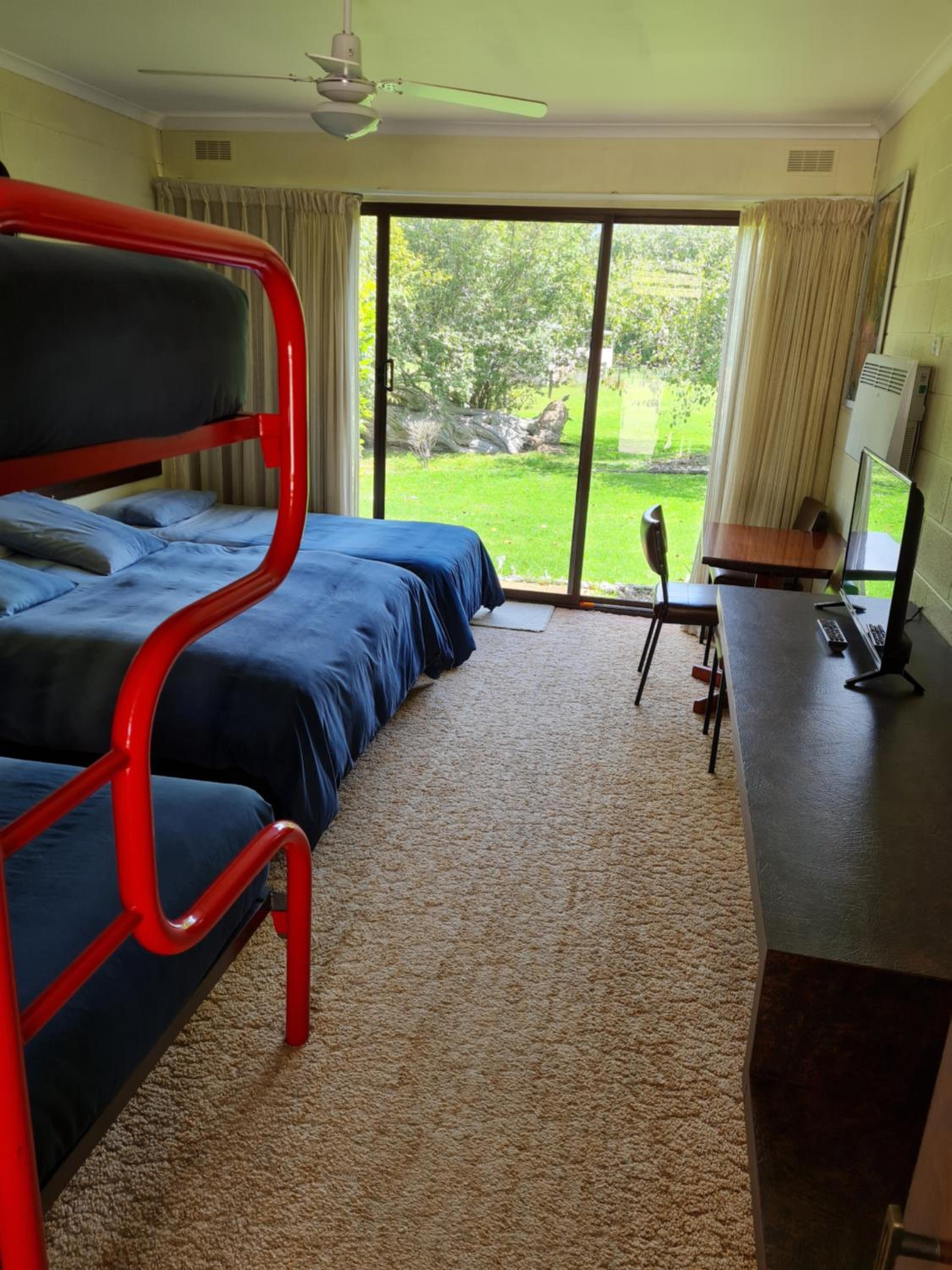 Toora Lodge Motel