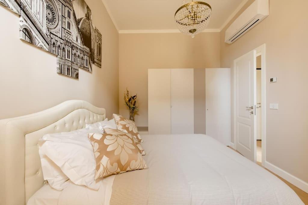 Duomo Luxury Home with view