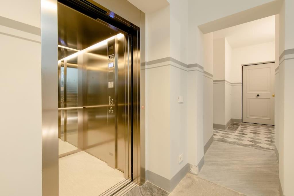 Duomo Luxury Home with view