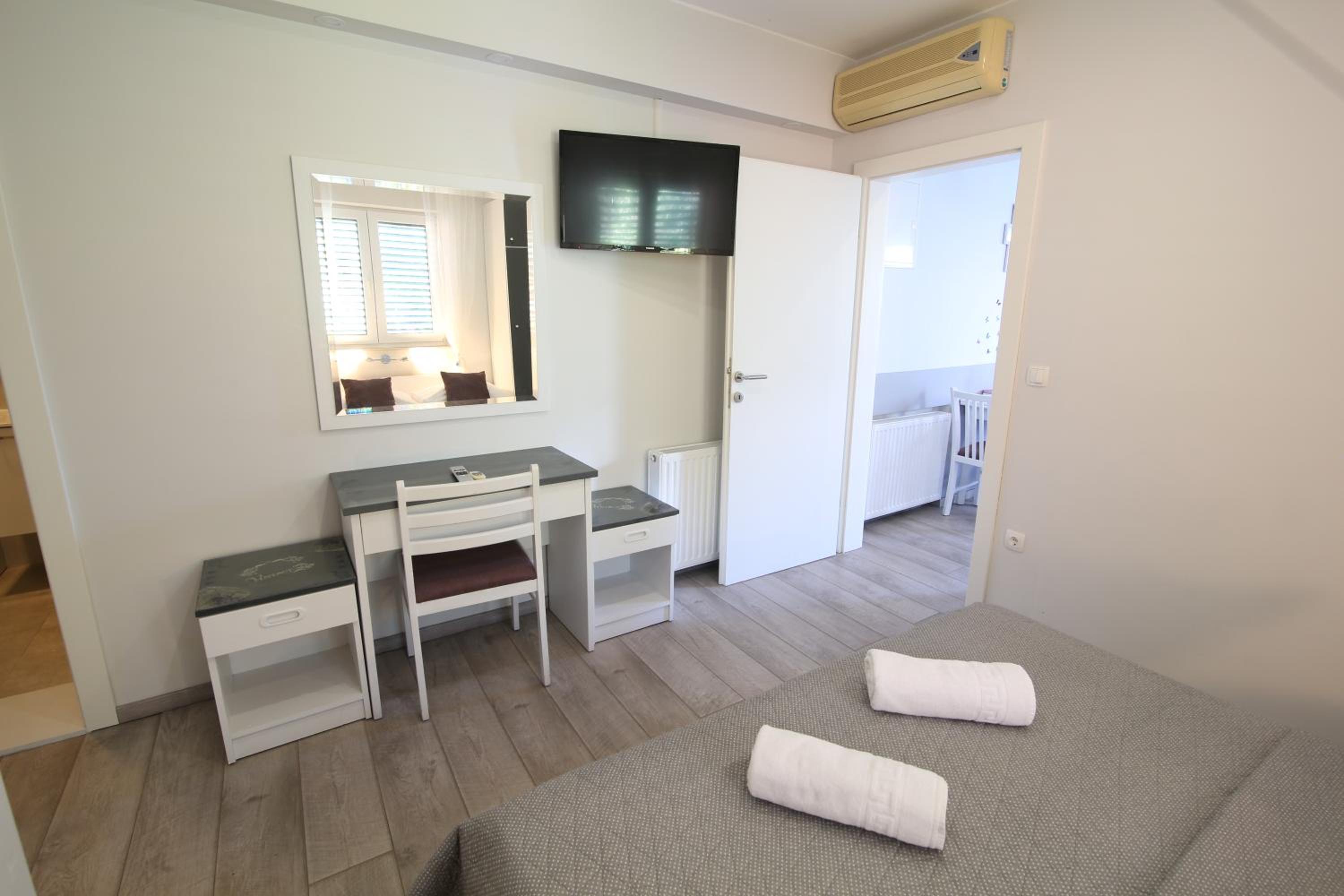 Apartments Viola