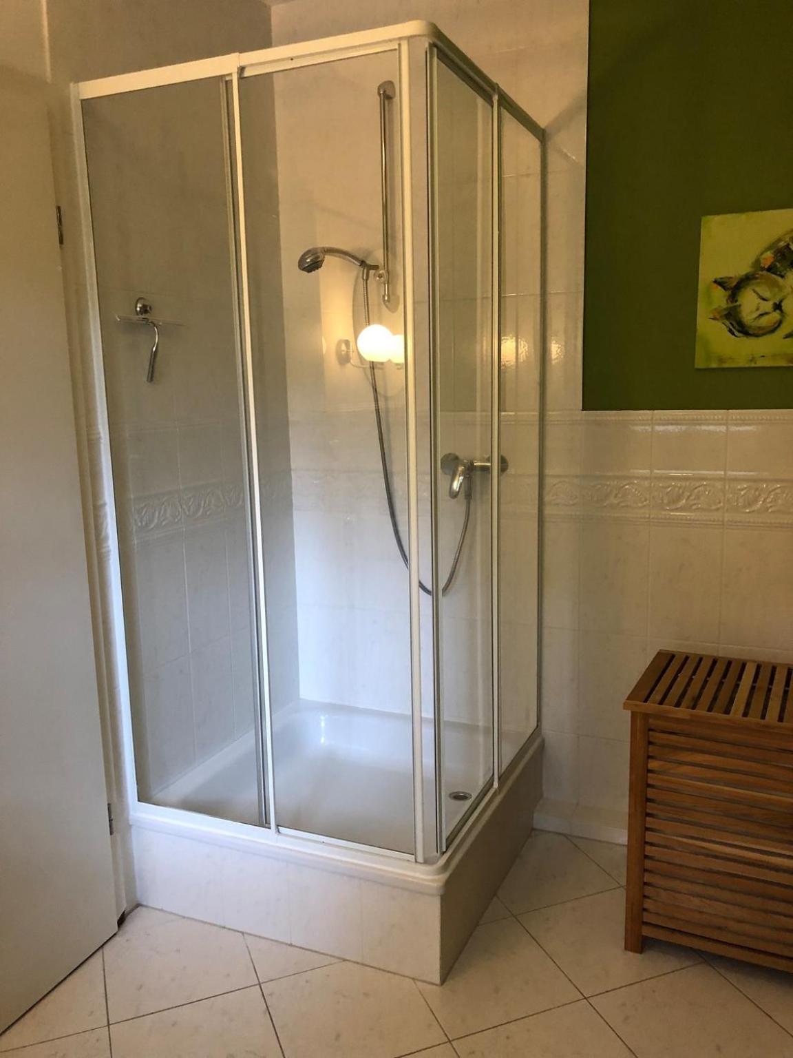 Gemütliche 1 12-Zimmer Wohnung view 2