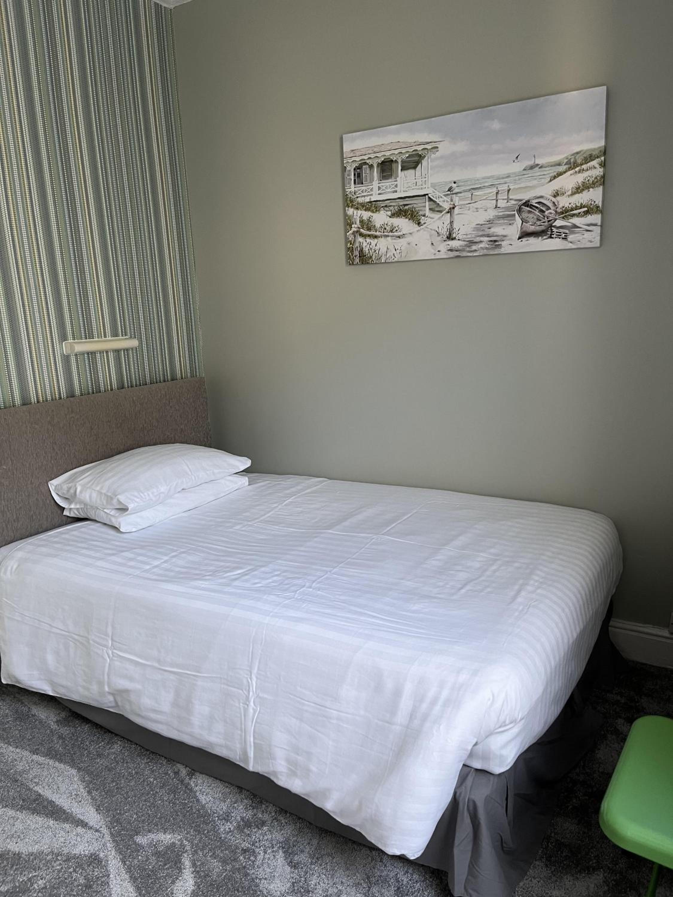California Guest House