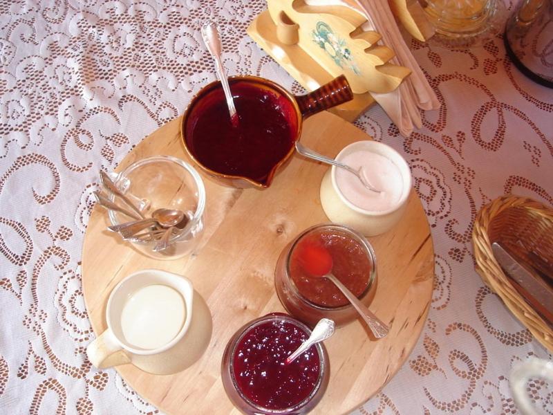 Wildberry Country Lodge B&B