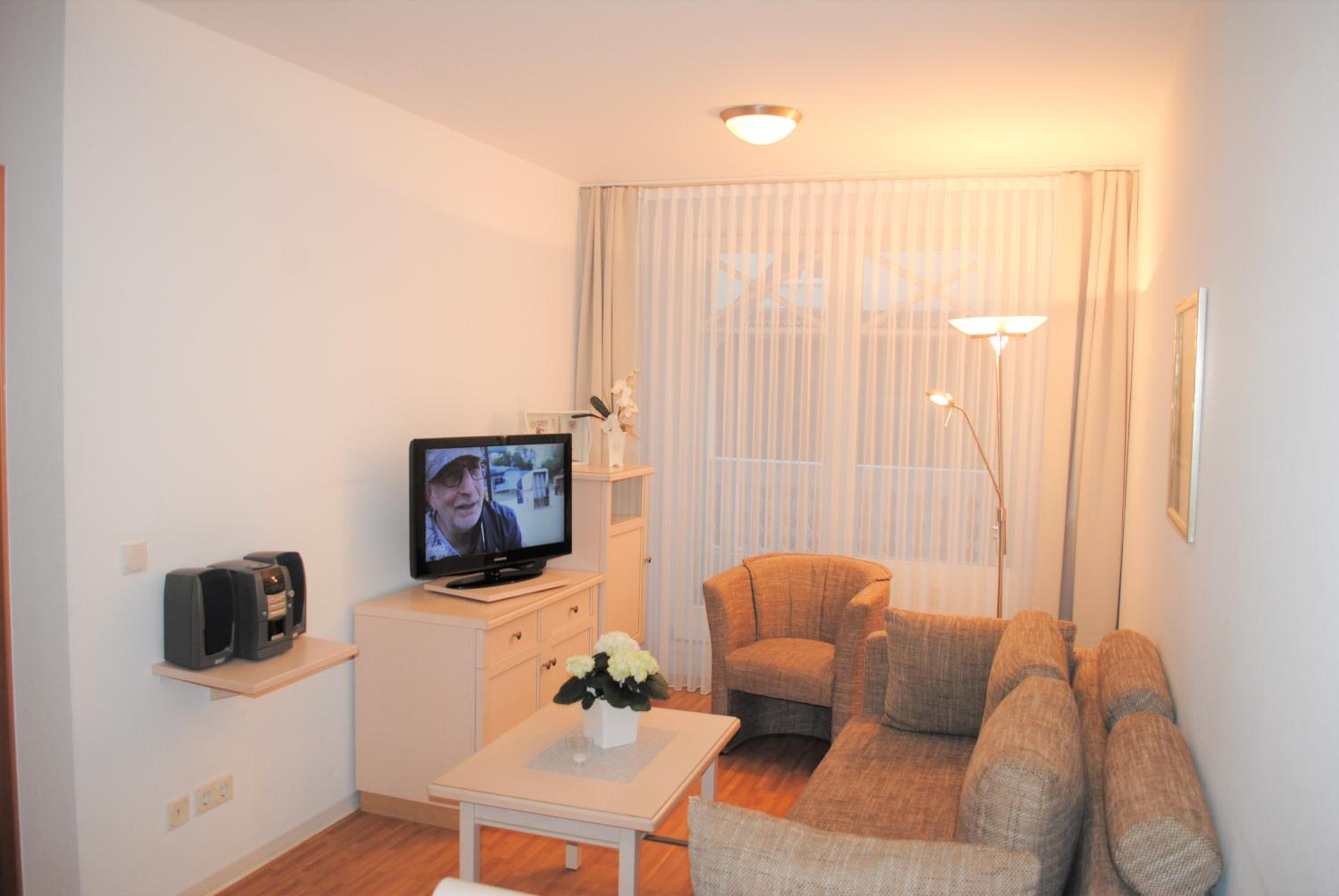 Photo 42