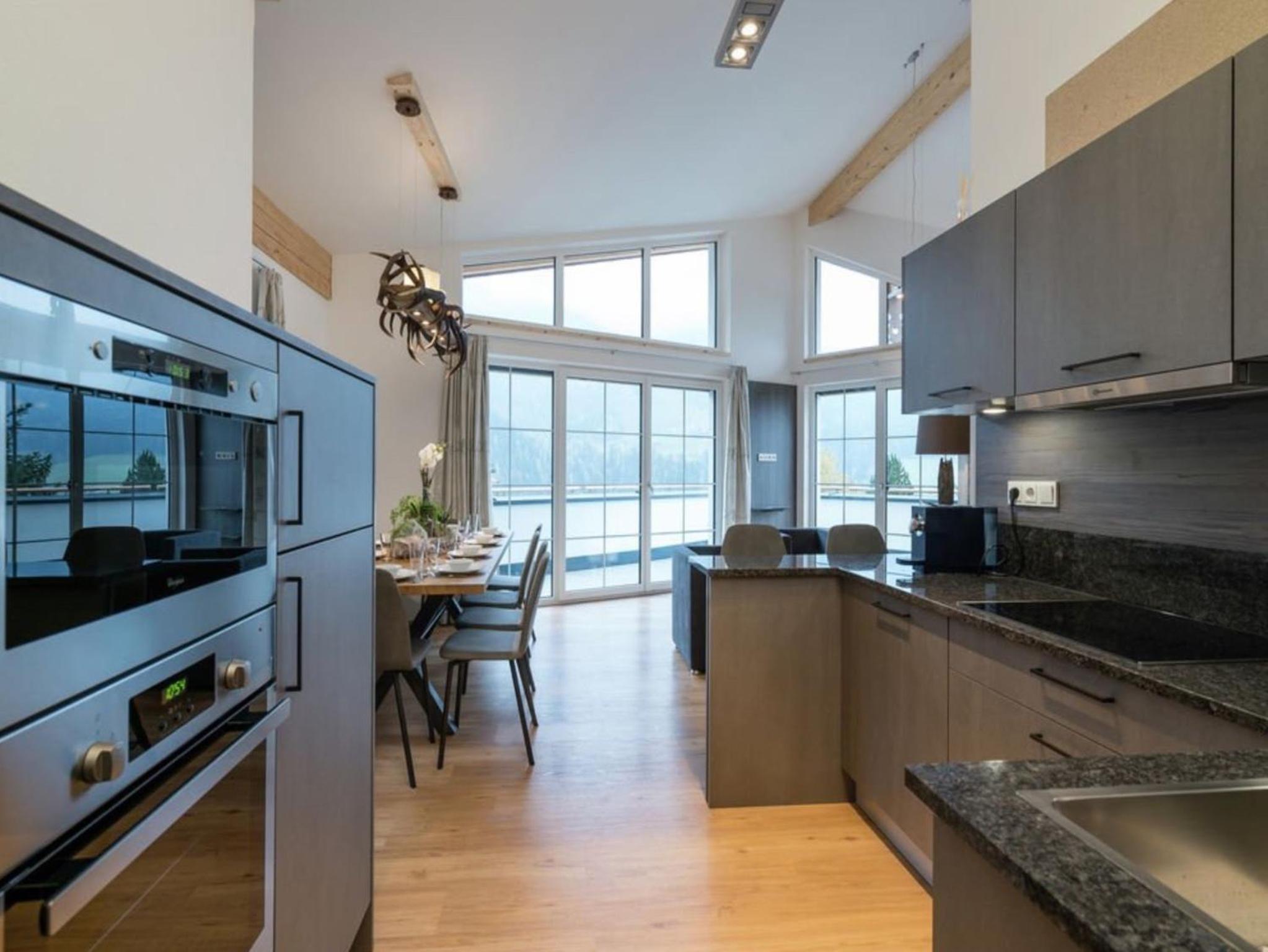 Penthouse Alpendorf view 3