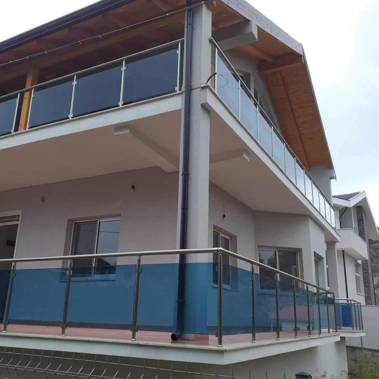 Benjy’s Villa(B&B)