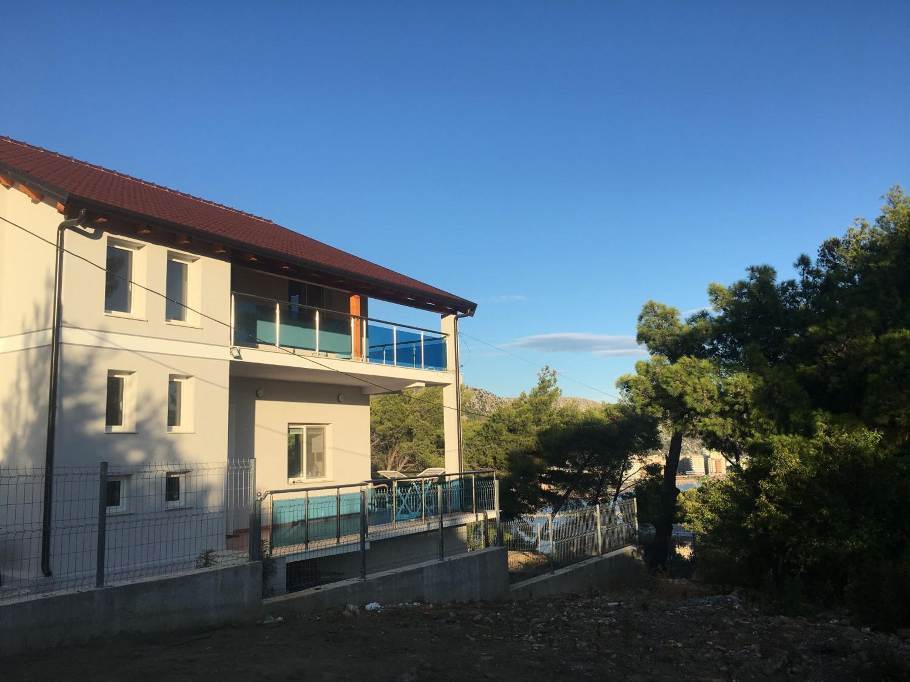 Benjy’s Villa(B&B)